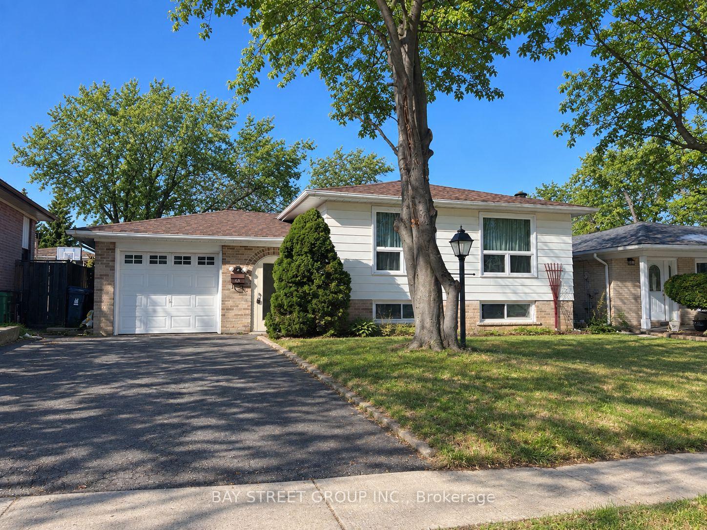 Front of Unit Bsmt, 22 Wardencourt Drive