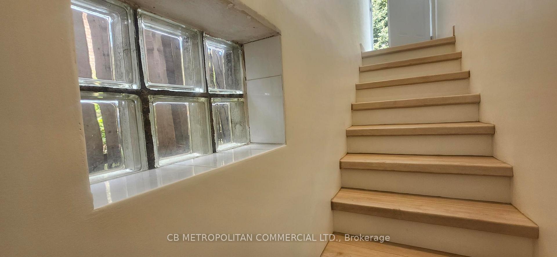 Photo 2 of Unit Basement, 124 Evans Avenue, Etobicoke, Mimico — HOMEH
