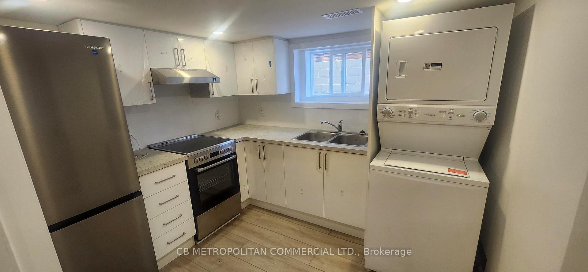 Photo 3 of Unit Basement, 124 Evans Avenue, Etobicoke, Mimico — HOMEH