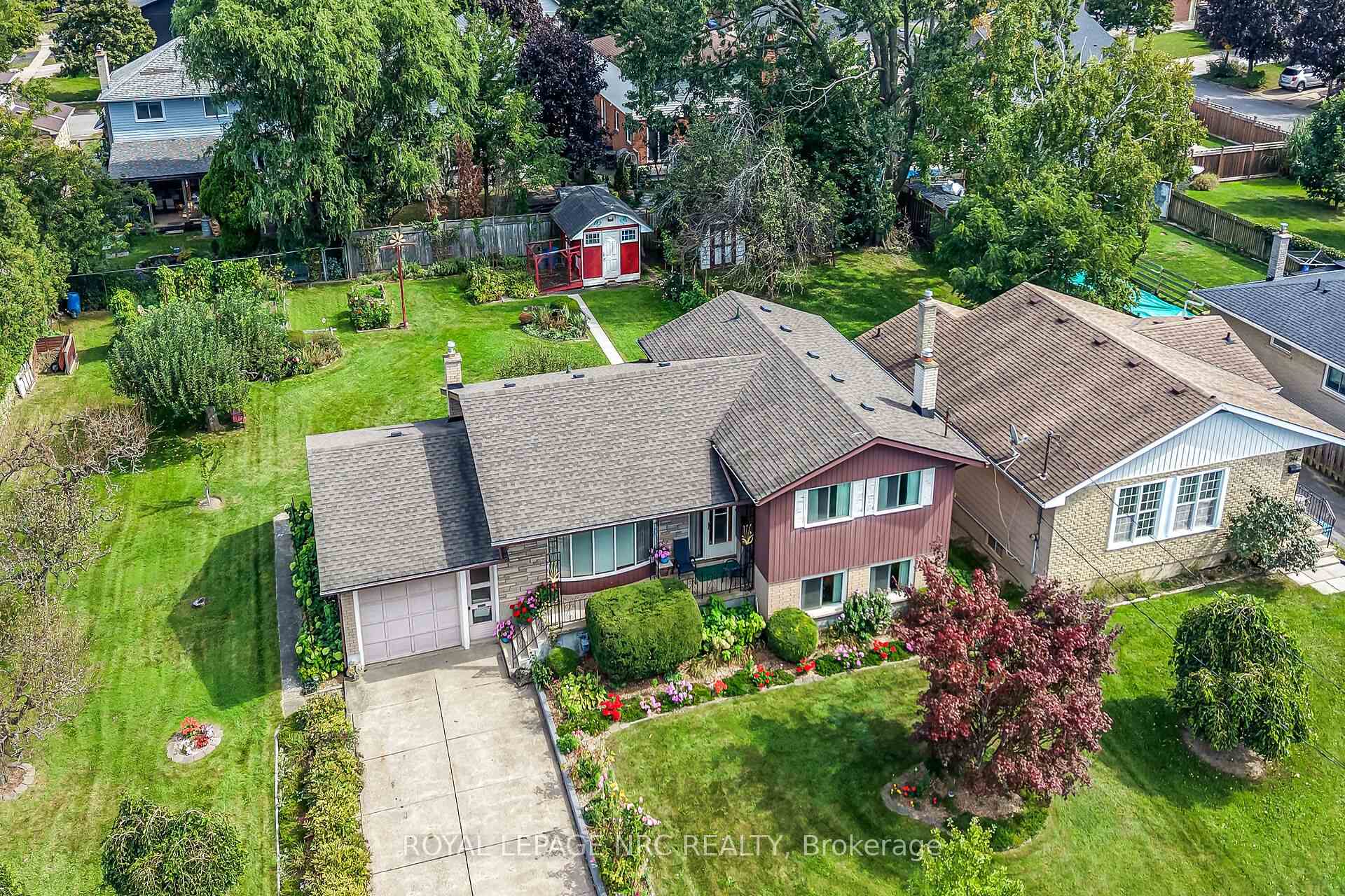 Photo 2 of 248 Vansickle Road, St. Catharines, Rykert/Vansickle — HOMEH