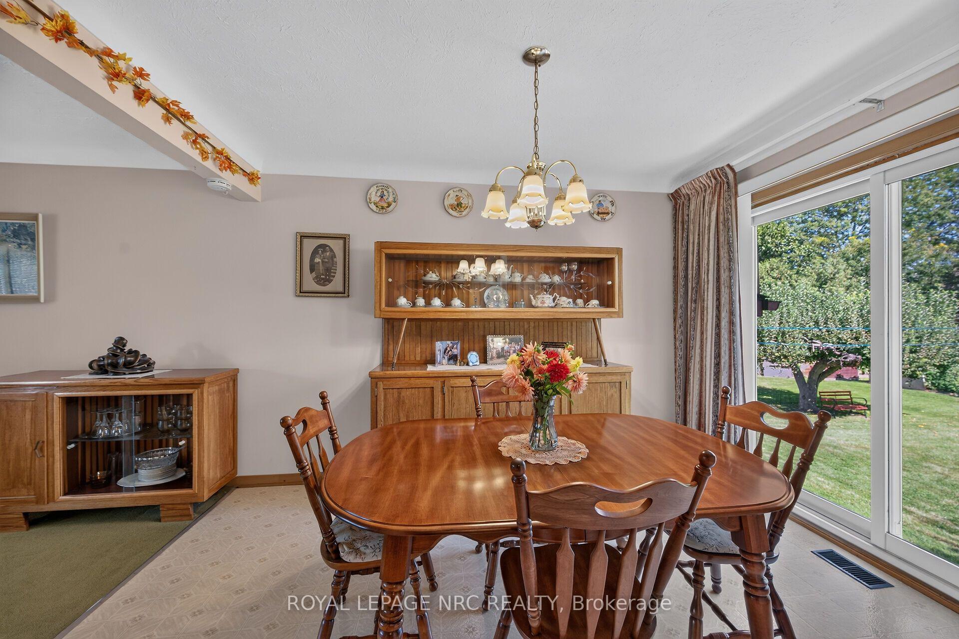 Photo 8 of 248 Vansickle Road, St. Catharines, Rykert/Vansickle — HOMEH