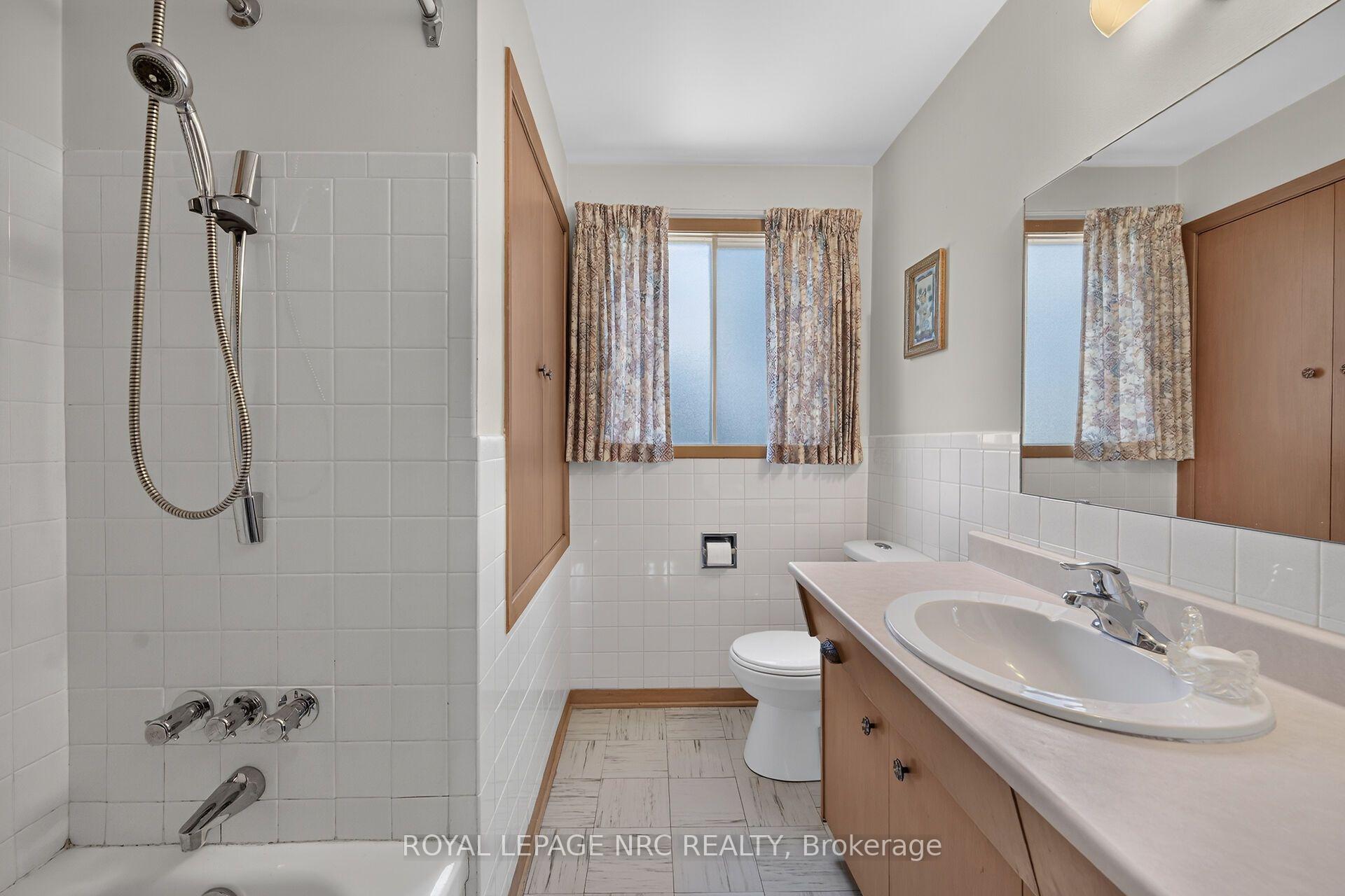 Photo 16 of 248 Vansickle Road, St. Catharines, Rykert/Vansickle — HOMEH
