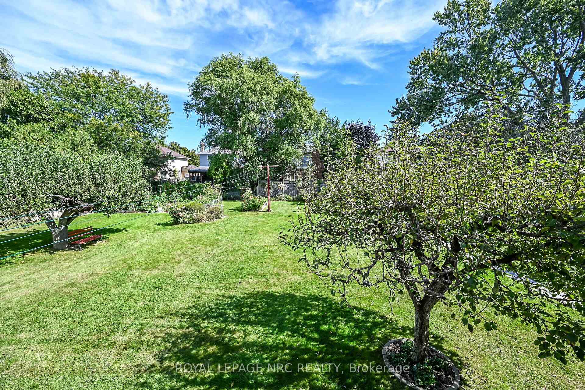 Photo 33 of 248 Vansickle Road, St. Catharines, Rykert/Vansickle — HOMEH
