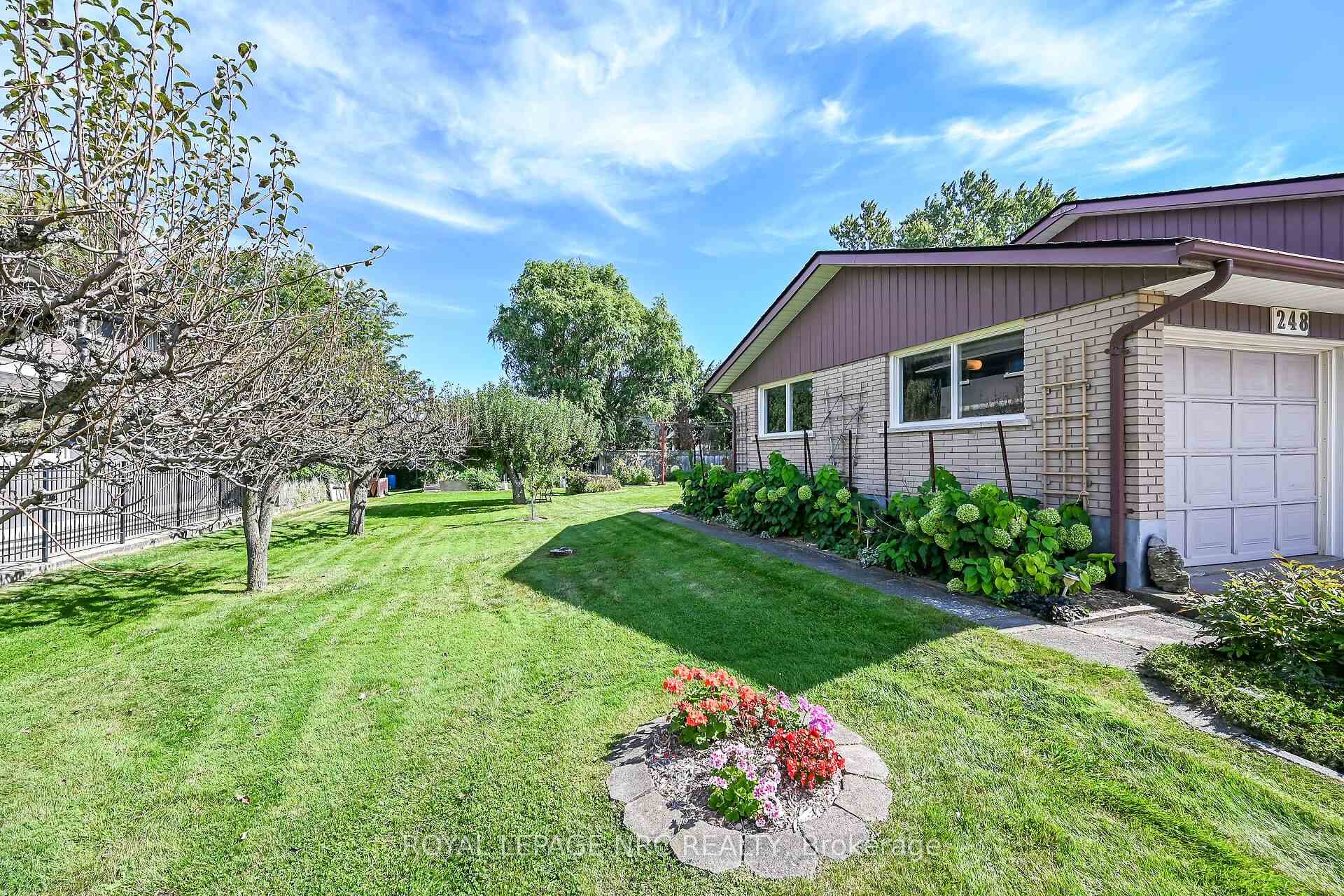 Photo 39 of 248 Vansickle Road, St. Catharines, Rykert/Vansickle — HOMEH