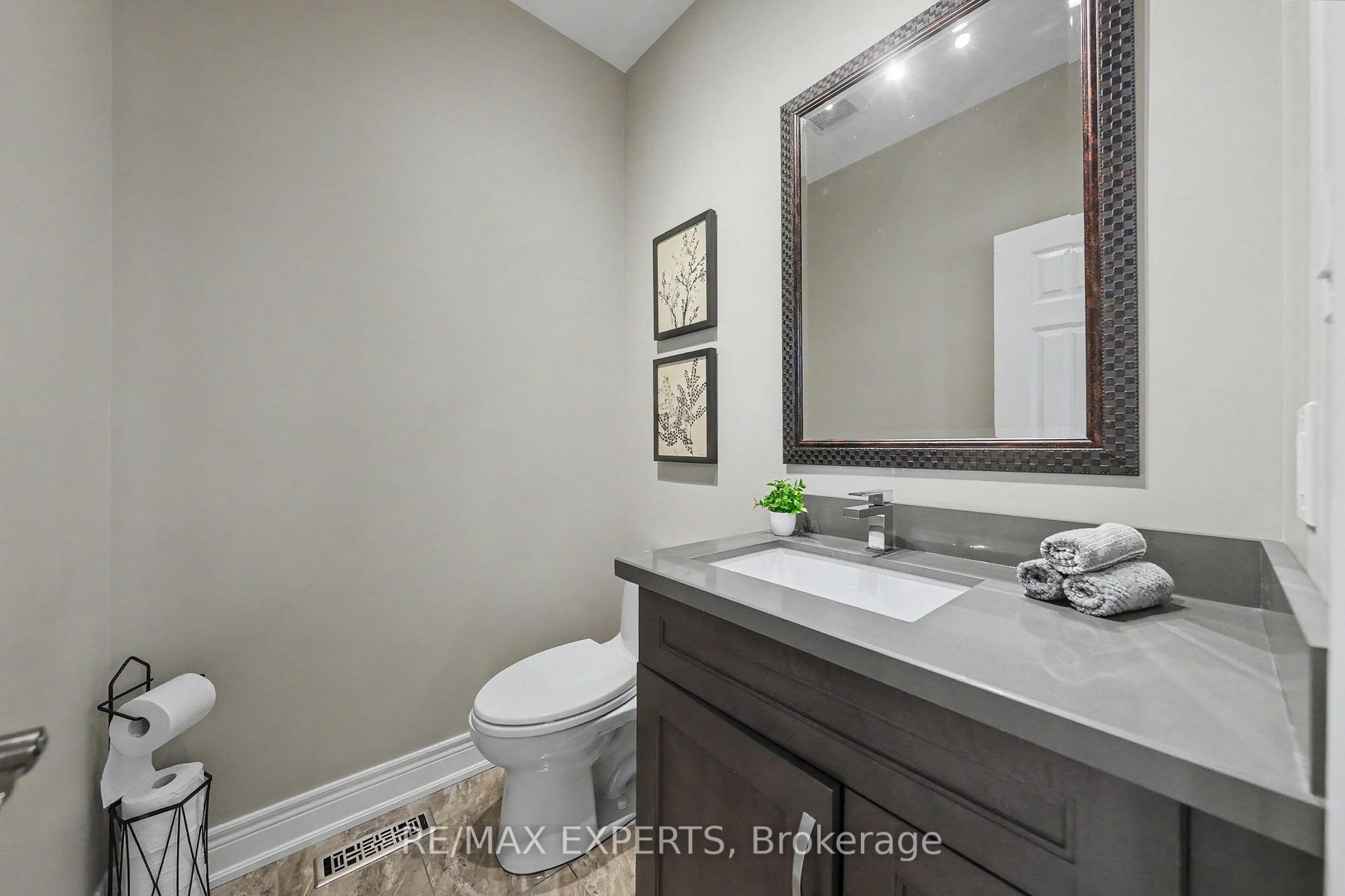 Photo 22 of 2 Ironhorse Crescent, Caledon, Bolton West — HOMEH