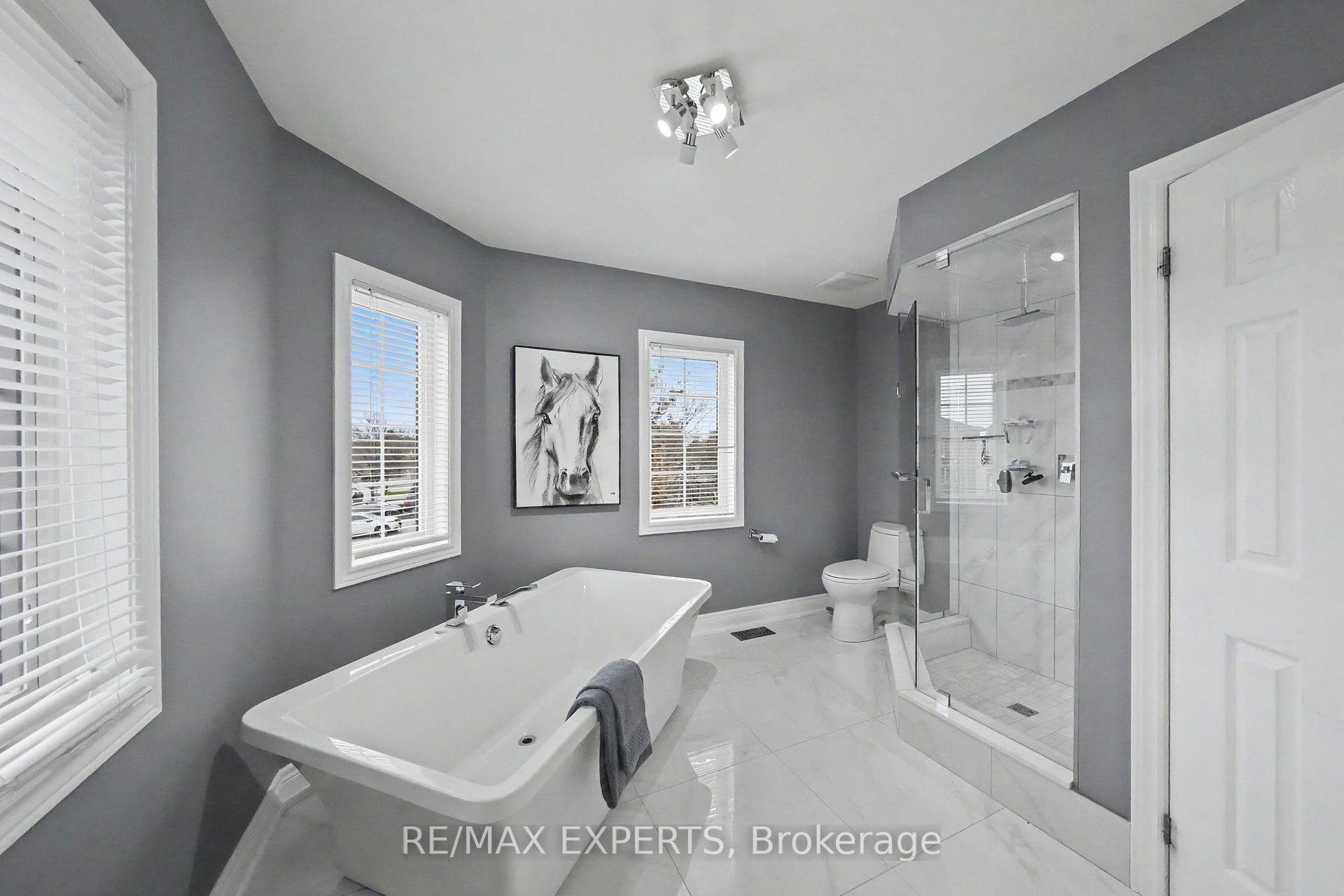 Photo 28 of 2 Ironhorse Crescent, Caledon, Bolton West — HOMEH