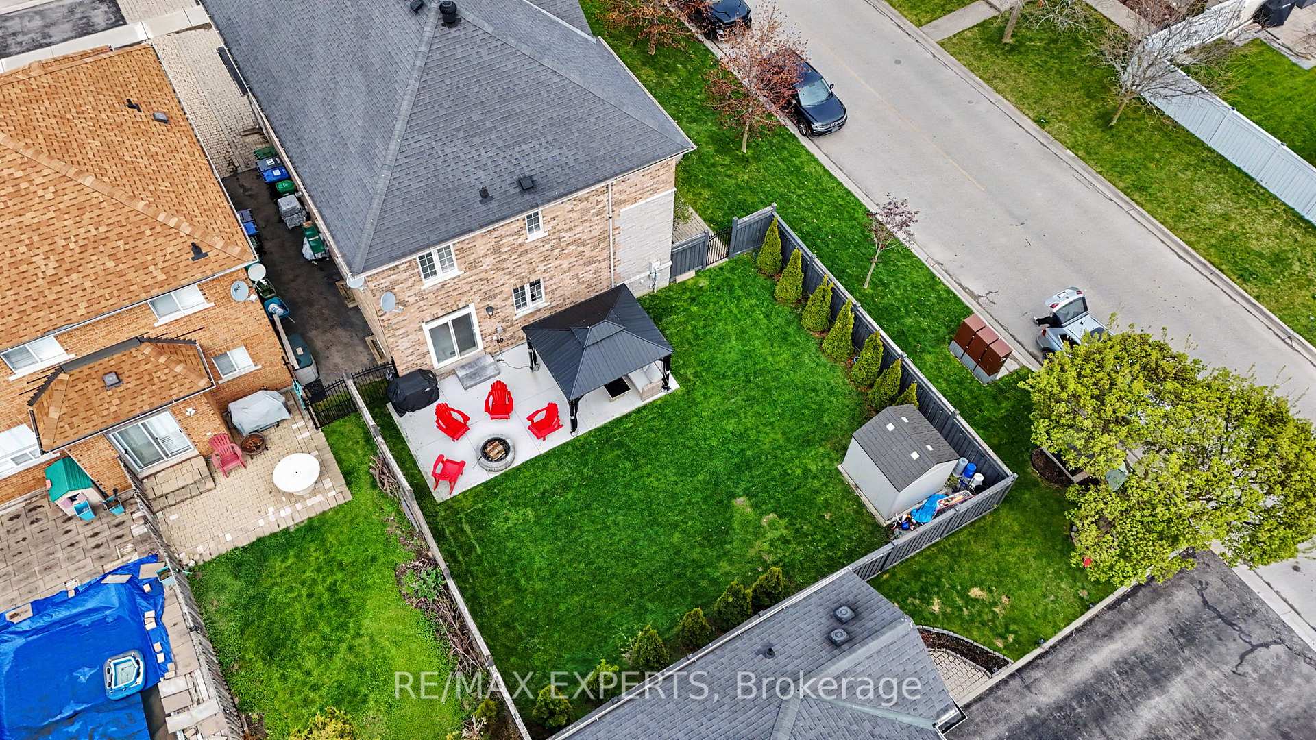 Photo 49 of 2 Ironhorse Crescent, Caledon, Bolton West — HOMEH