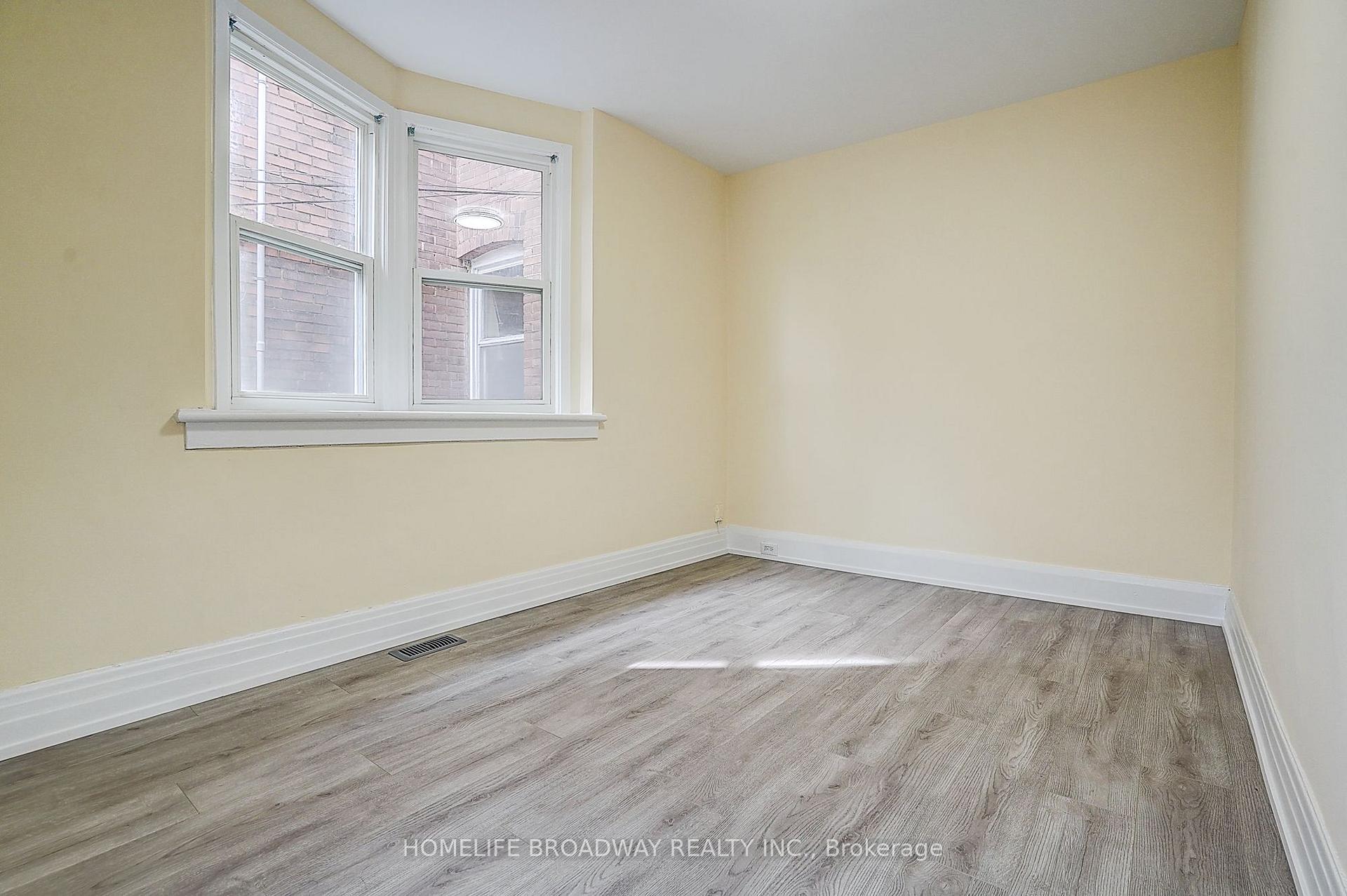 Photo 17 of 1069 Davenport Road, Toronto, Wychwood — HOMEH