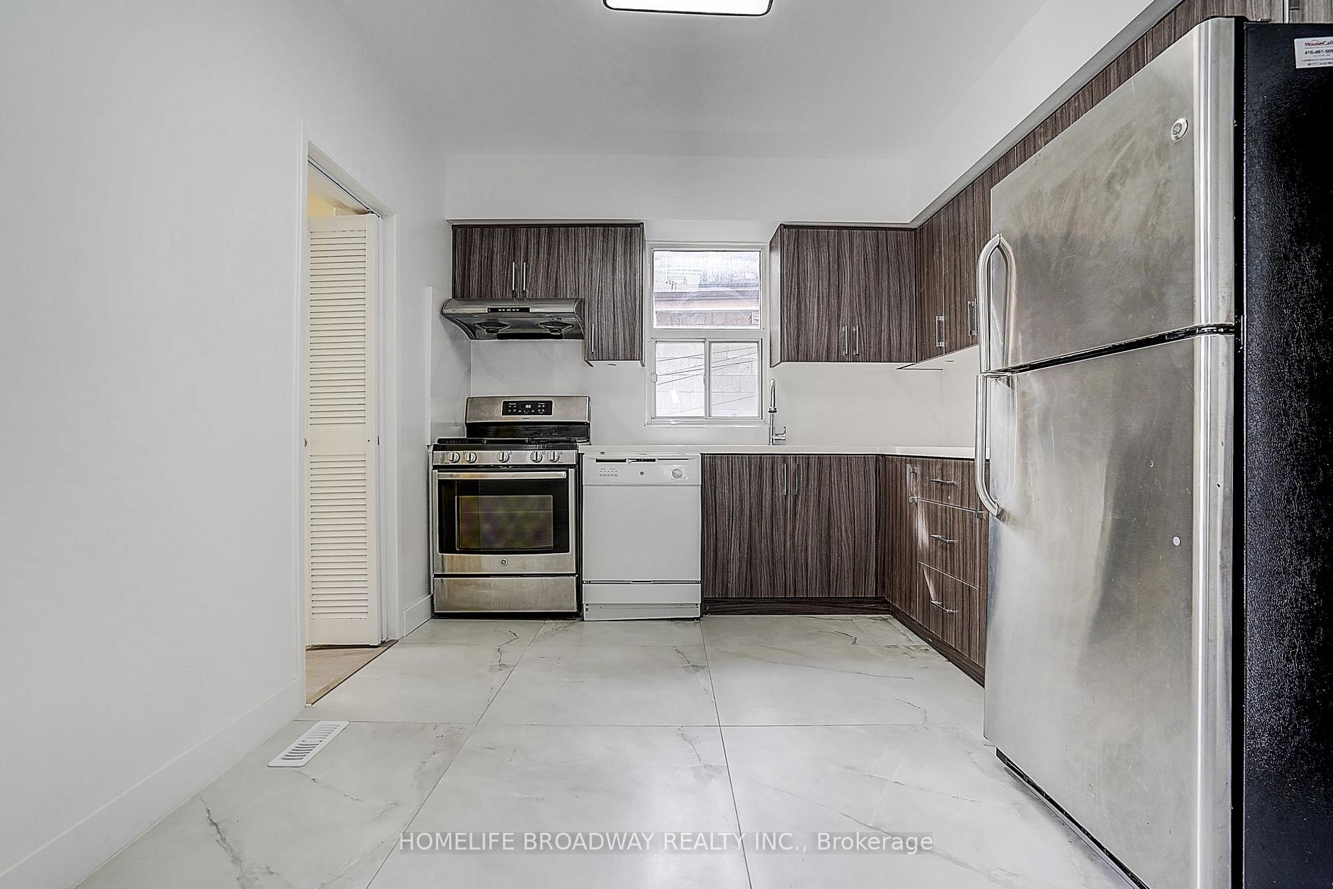Photo 22 of 1069 Davenport Road, Toronto, Wychwood — HOMEH