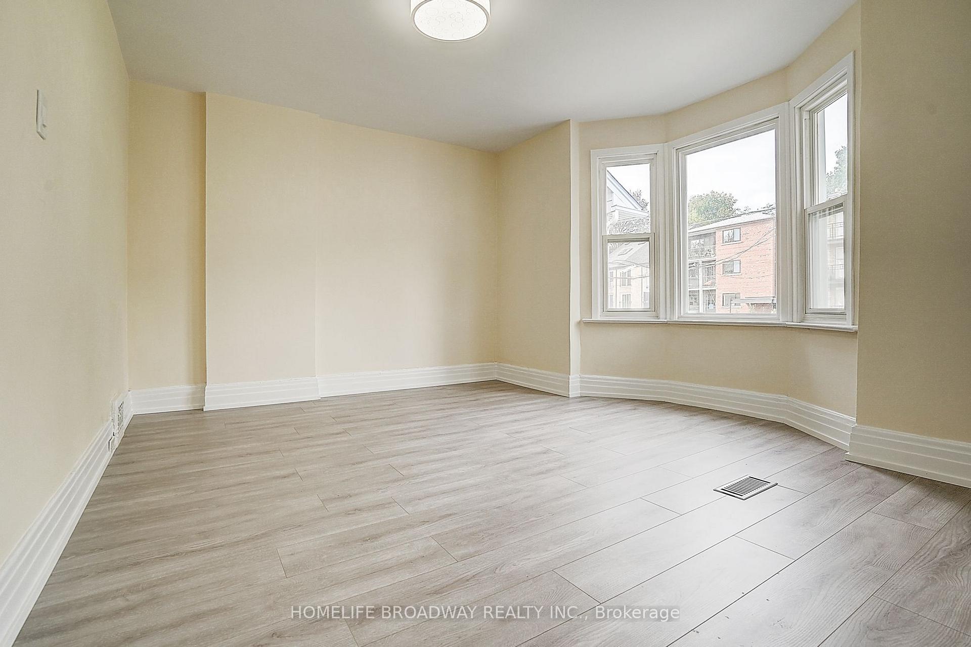 Photo 42 of 1069 Davenport Road, Toronto, Wychwood — HOMEH
