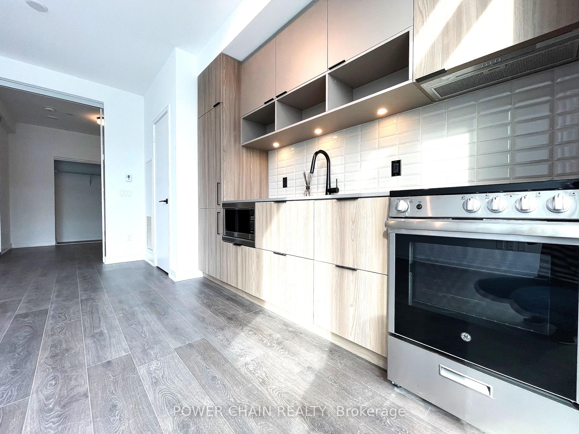 Photo 5 of Unit 1206, 60 Tannery Road, Toronto, Waterfront Communities — HOMEH