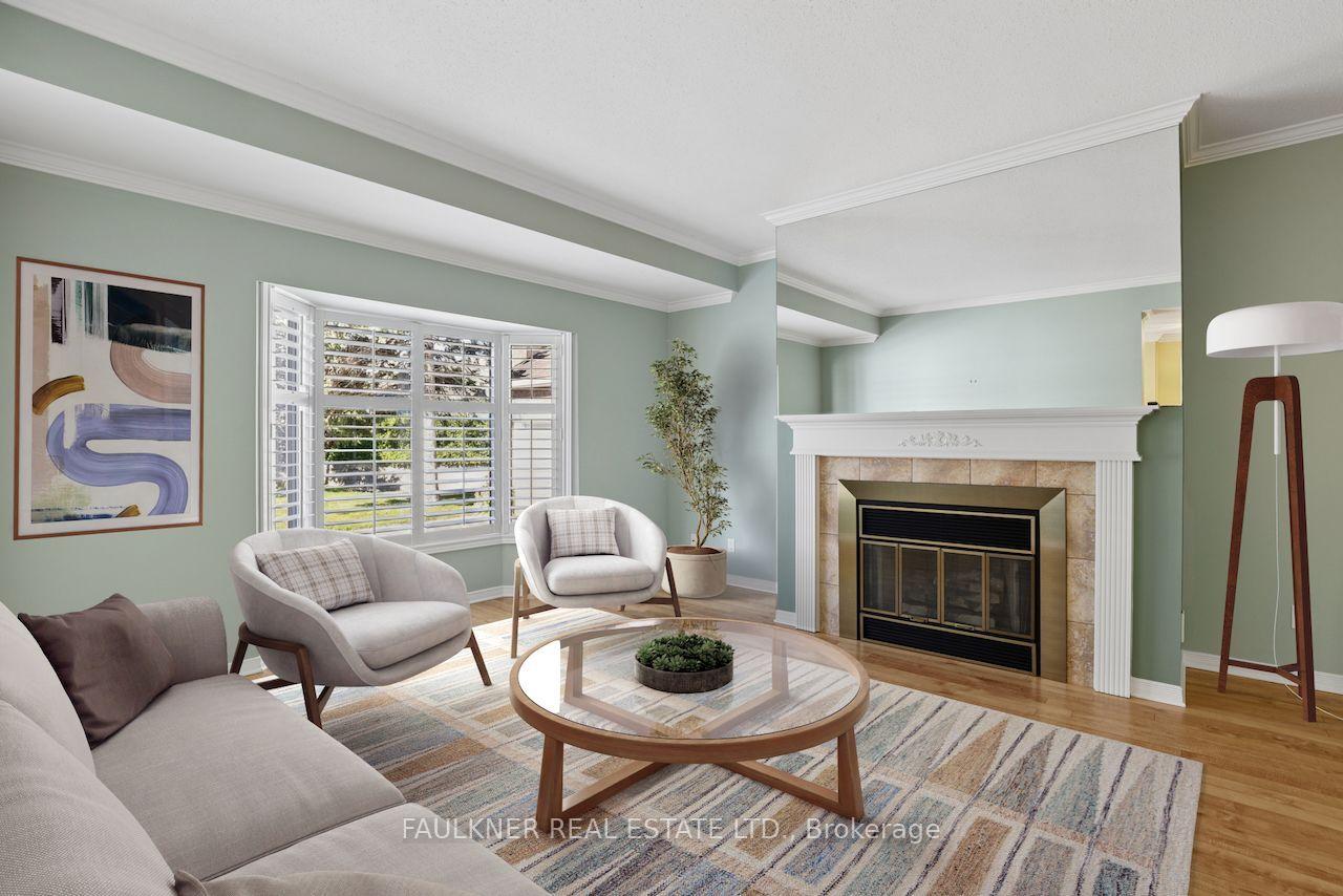 Photo 4 of 33 Pine Needles Court, Ottawa, Stittsville (Central) — HOMEH