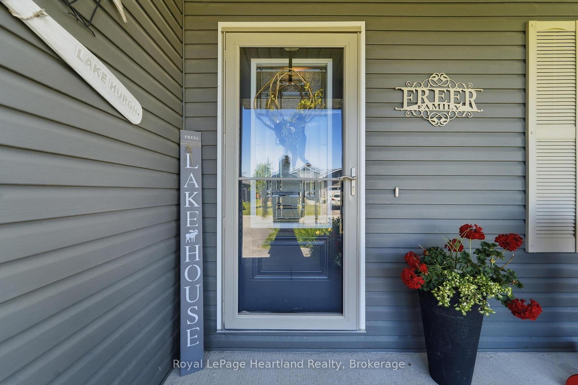 Photo 4 of 37 Lake Breeze Drive, Ashfield-Colborne-Wawanosh, Colborne — HOMEH