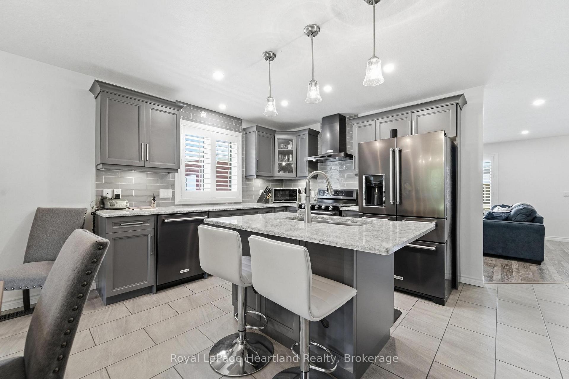 Photo 13 of 37 Lake Breeze Drive, Ashfield-Colborne-Wawanosh, Colborne — HOMEH