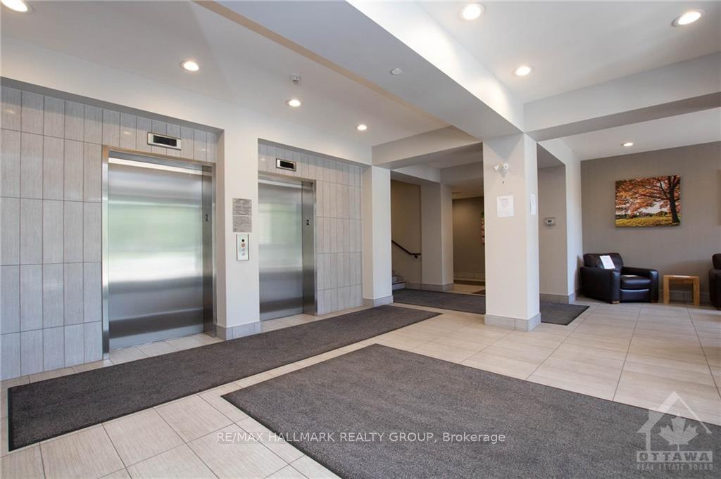 Photo 2 of Unit 414, 808 Bronson Avenue, Ottawa, Dows Lake — HOMEH