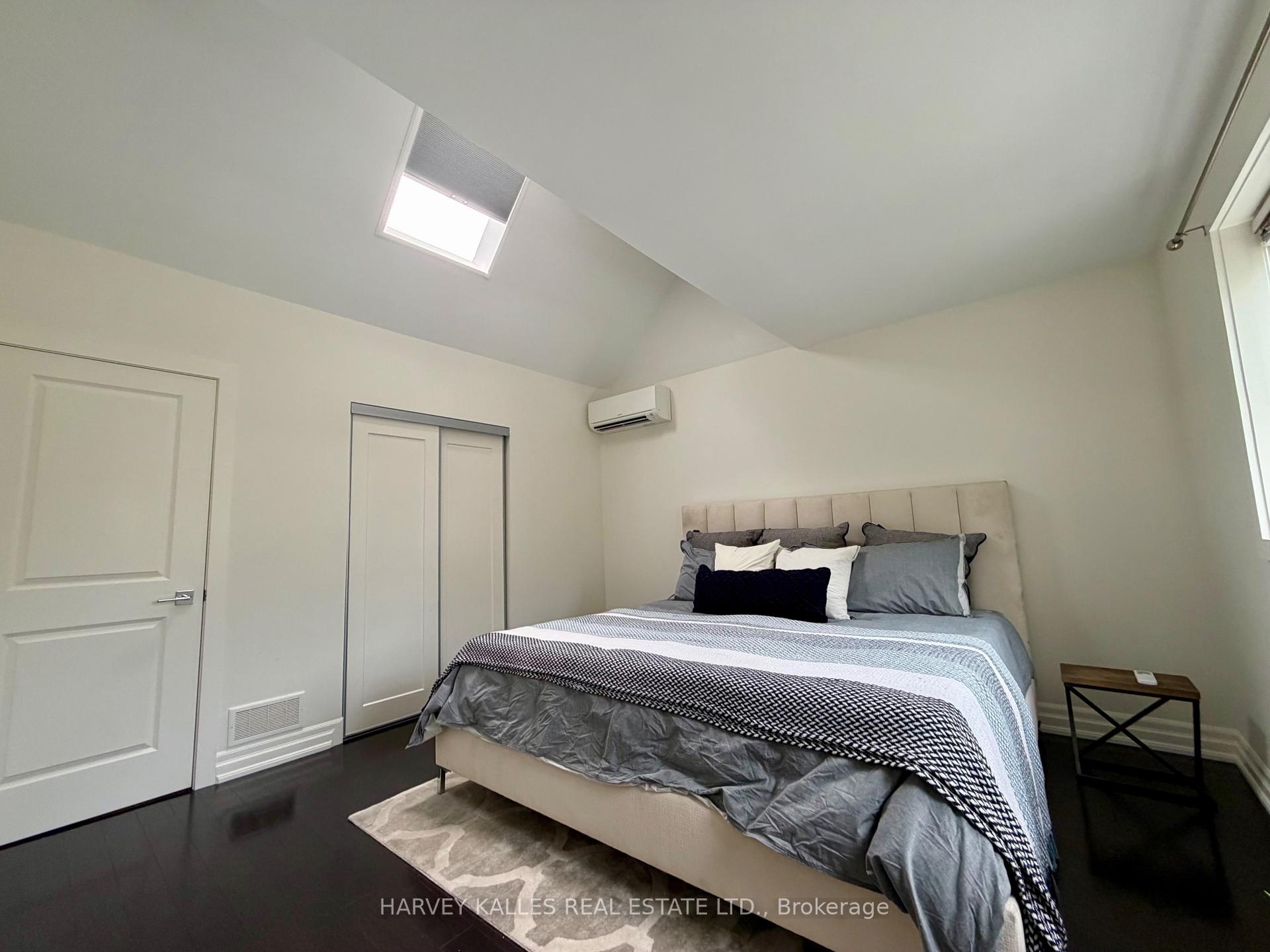 Photo 16 of 318 Sumach Street, Toronto, Cabbagetown-South St. James Town — HOMEH