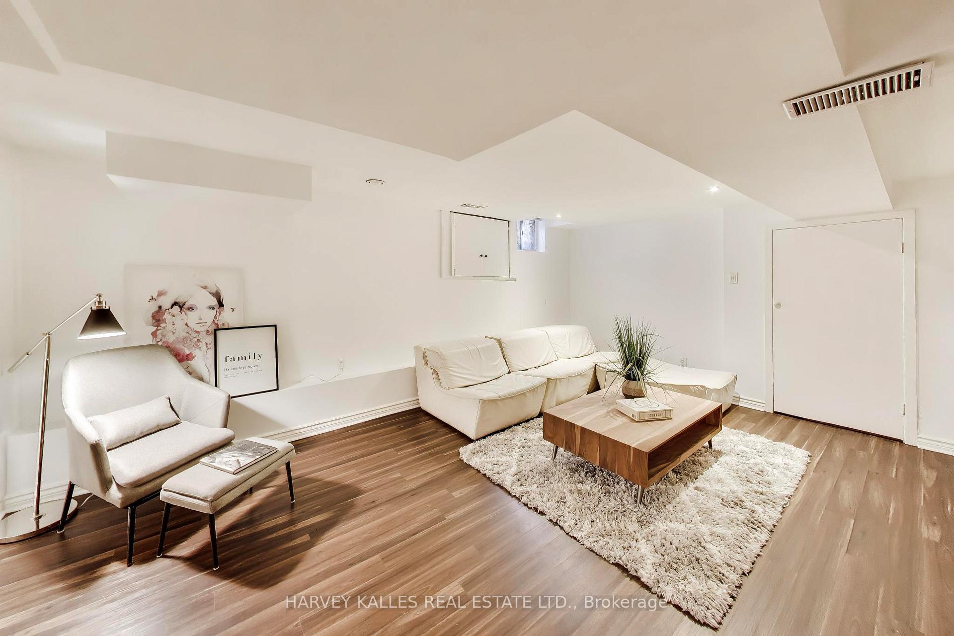 Photo 24 of 318 Sumach Street, Toronto, Cabbagetown-South St. James Town — HOMEH