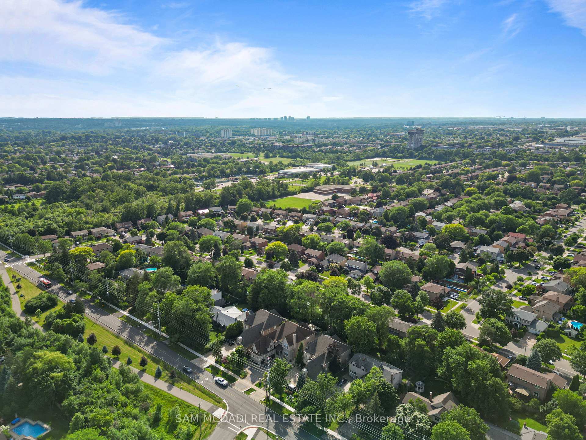 Photo 50 of 725 Queensway, Mississauga, Erindale — HOMEH