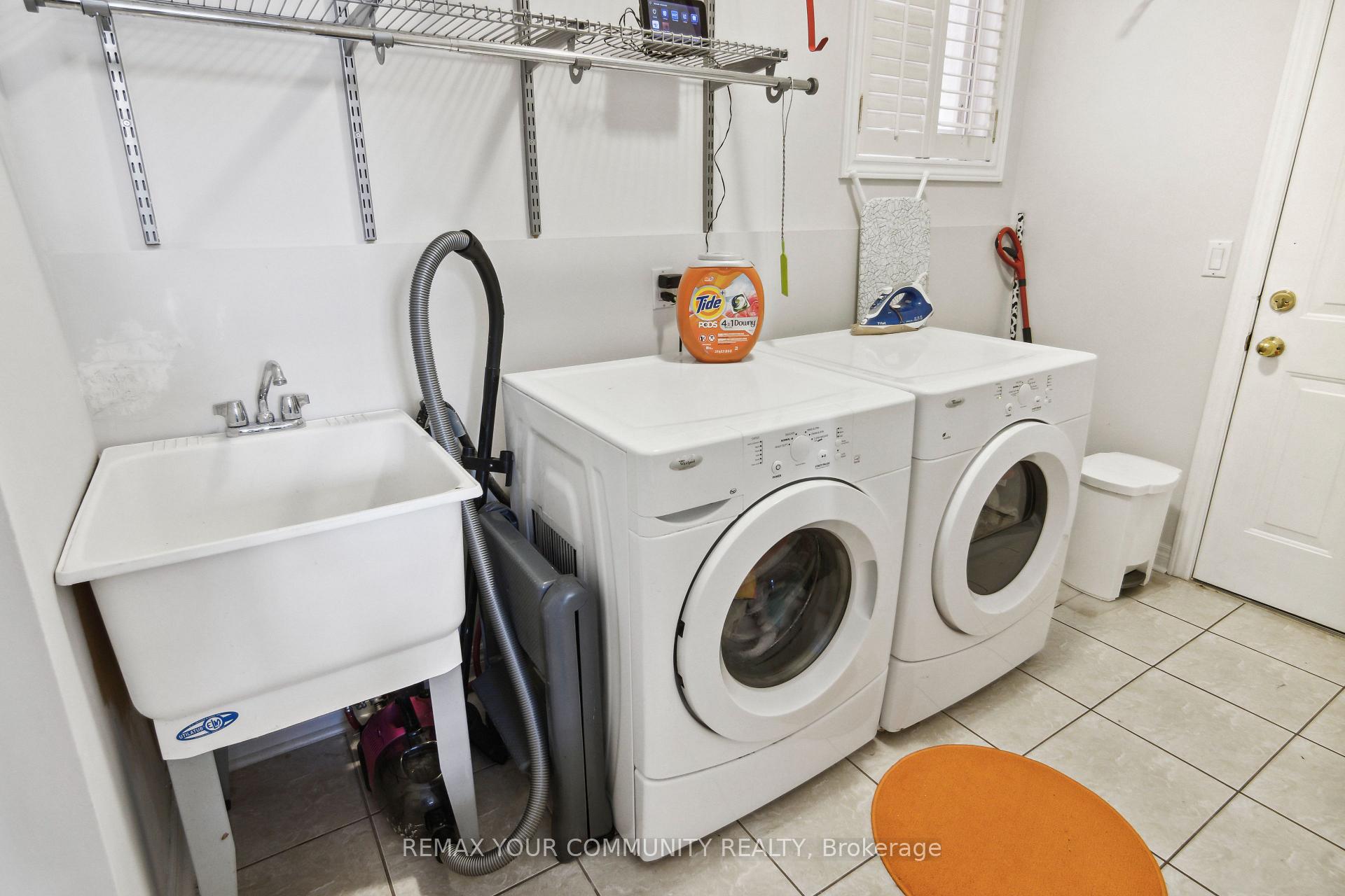 Photo 15 of Unit Main and Second Floor, 39 Lark Crescent, Richmond Hill, Devonsleigh — HOMEH