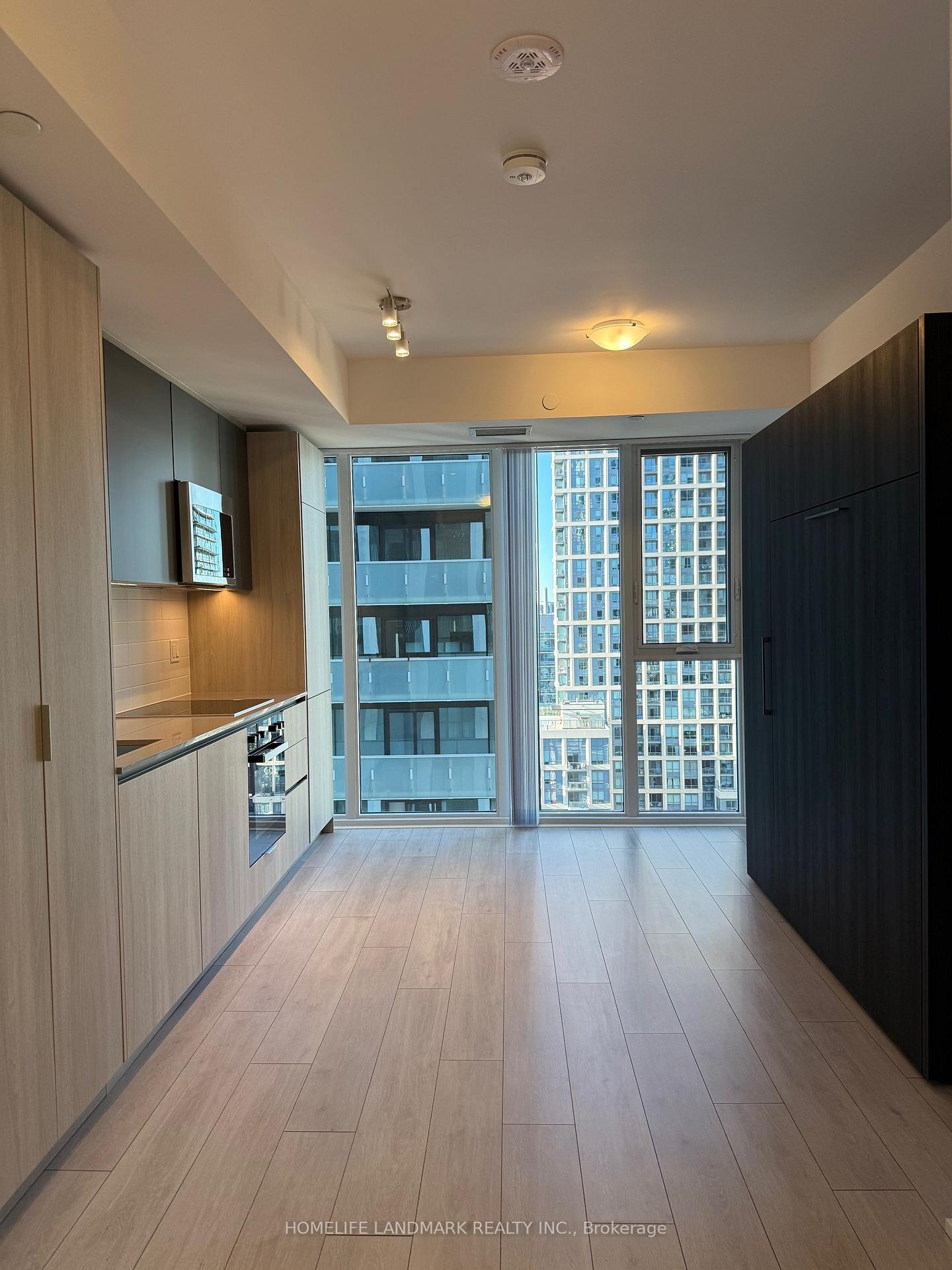Photo 25 of Unit 2602, 400 King Street W, Toronto, Waterfront Communities — HOMEH