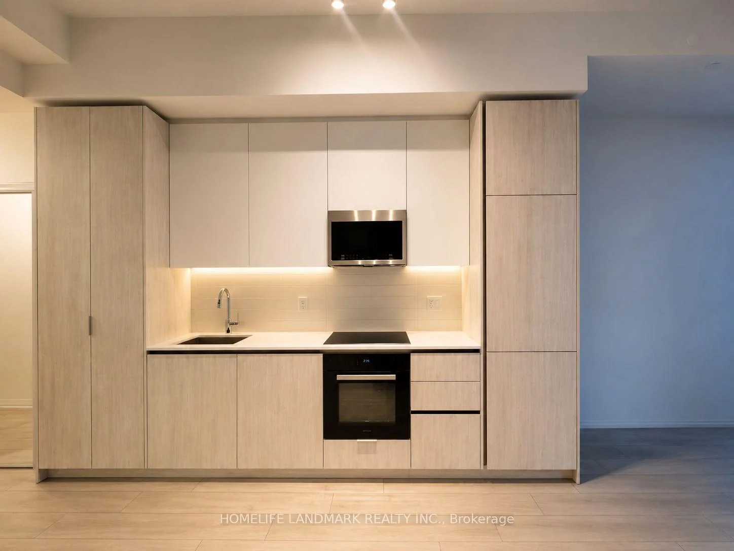 Photo 9 of Unit 2602, 400 King Street W, Toronto, Waterfront Communities — HOMEH