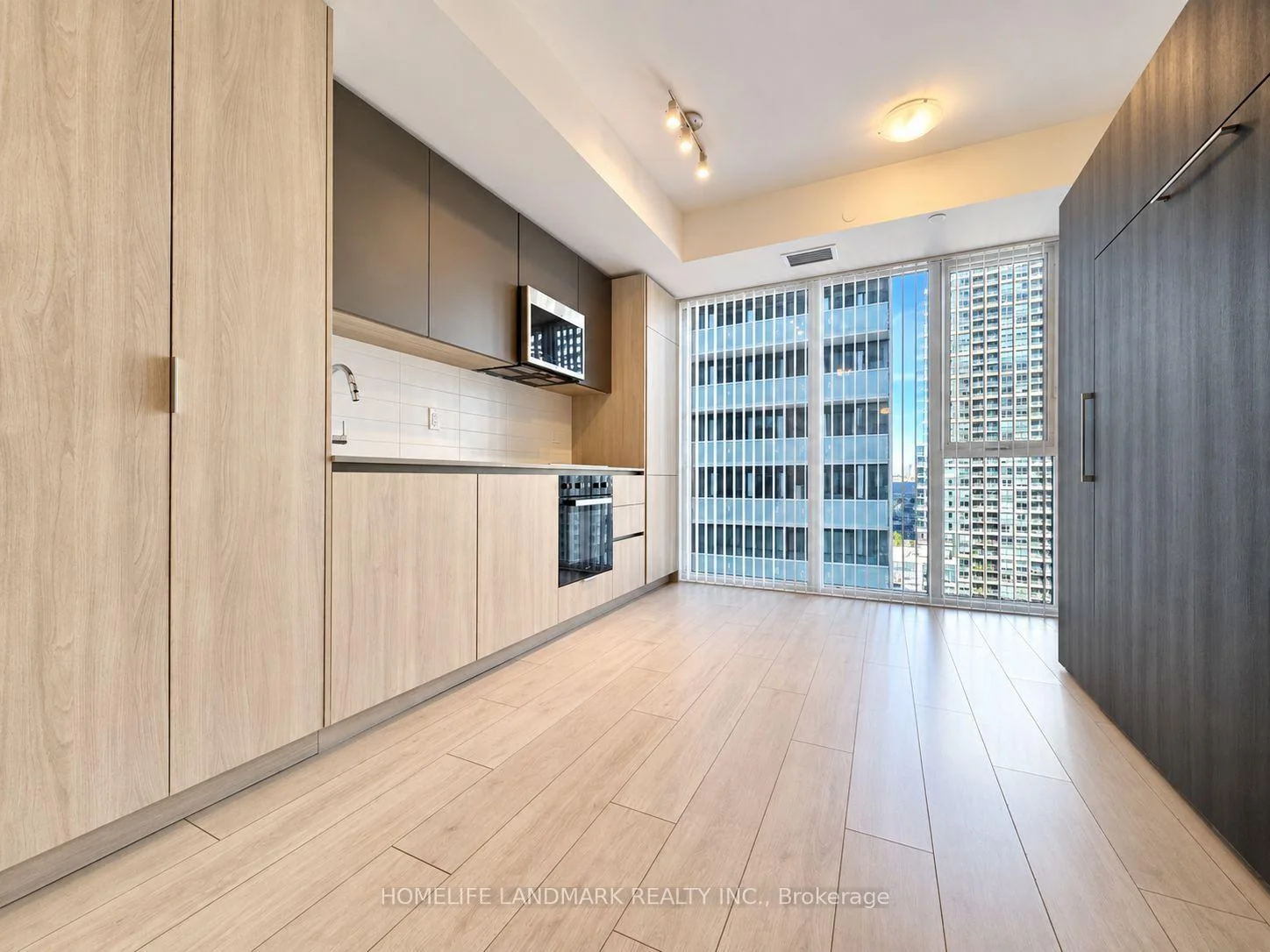 Photo 24 of Unit 2602, 400 King Street W, Toronto, Waterfront Communities — HOMEH