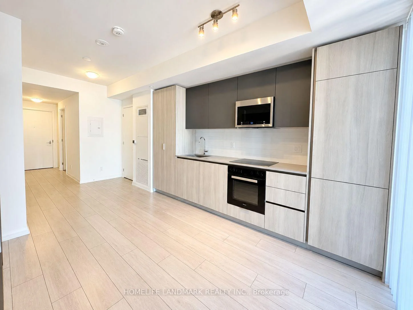 Photo 26 of Unit 2602, 400 King Street W, Toronto, Waterfront Communities — HOMEH