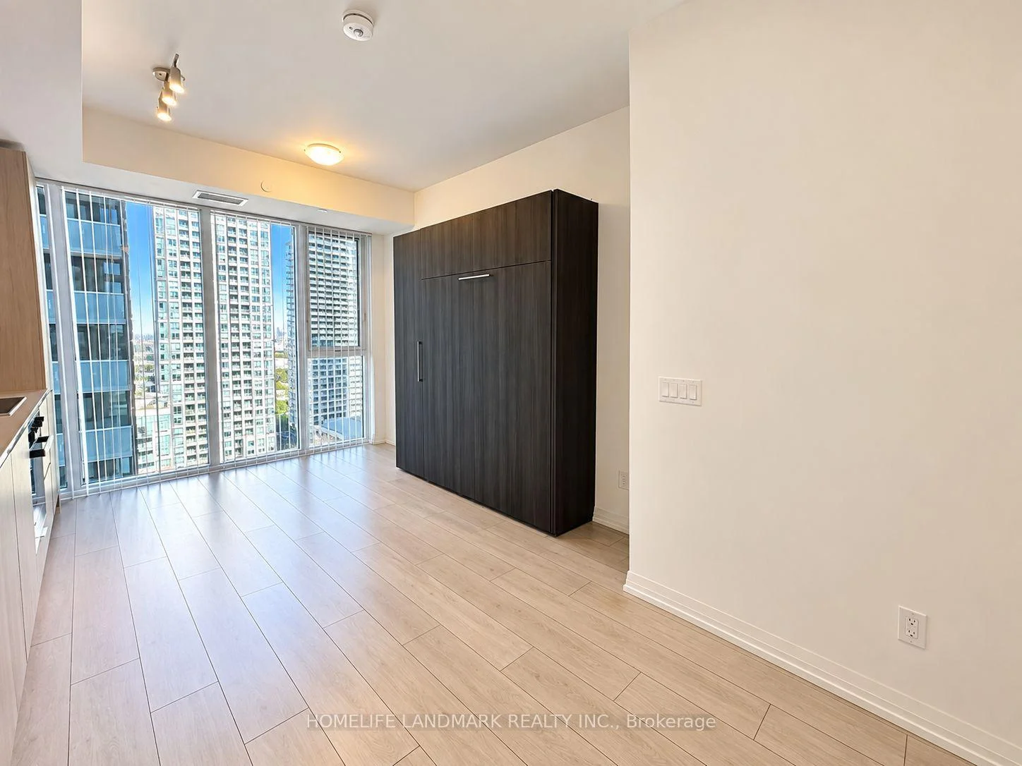 Photo 27 of Unit 2602, 400 King Street W, Toronto, Waterfront Communities — HOMEH