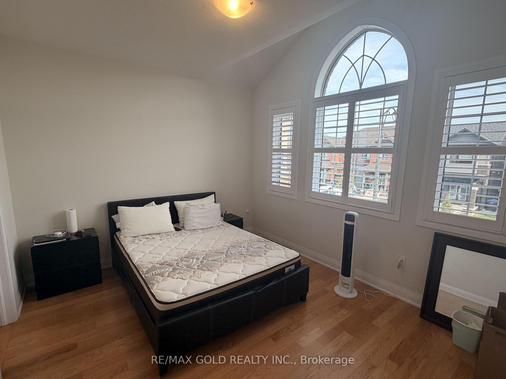 Photo 19 of 20 Moorhart Crescent, Caledon, Rural Caledon — HOMEH