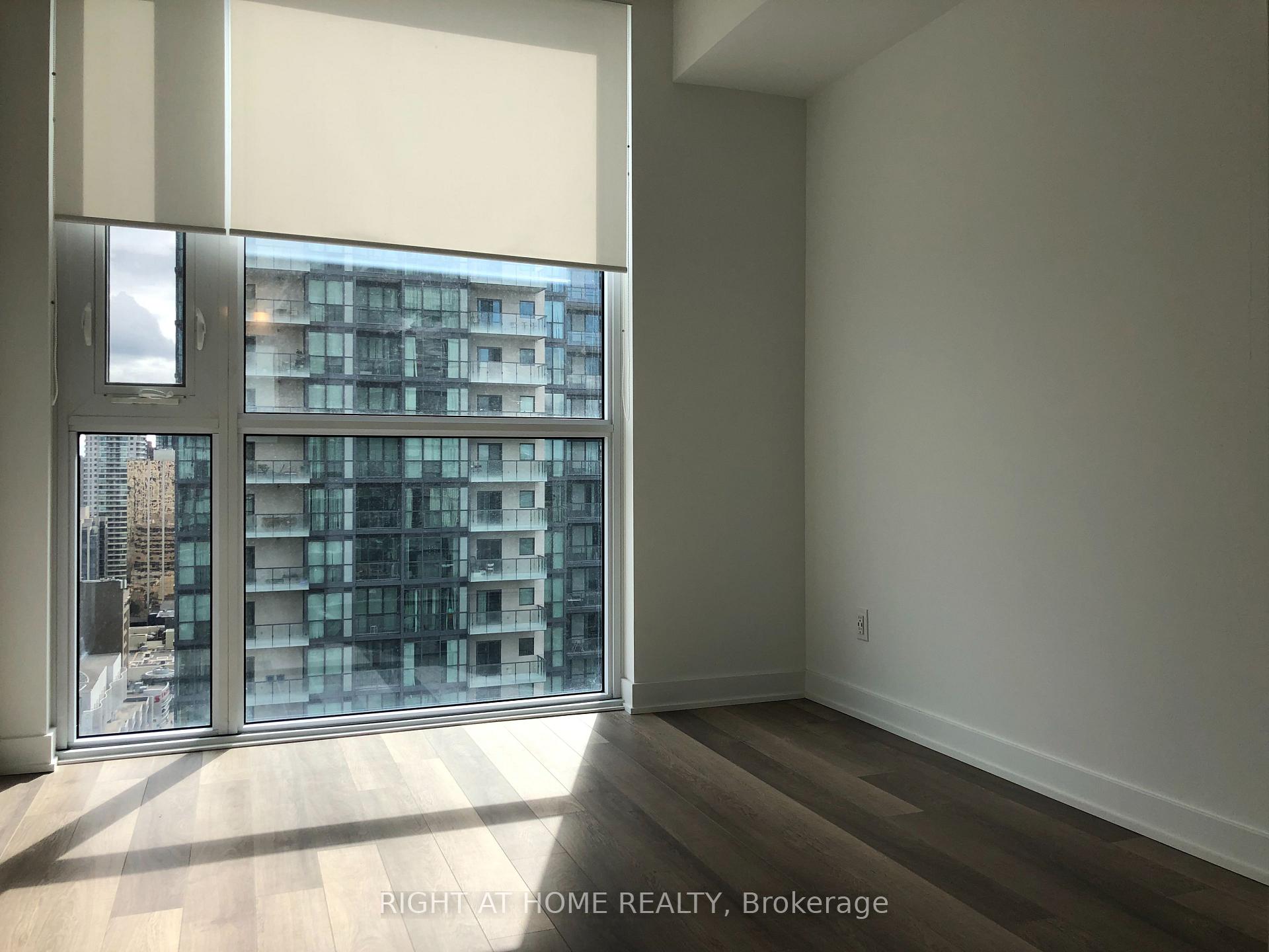 Photo 9 of Unit 2207, 5180 Yonge Street, North York, Willowdale West — HOMEH