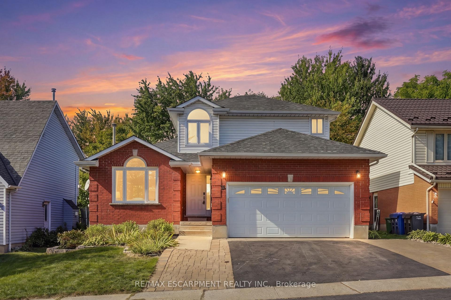 Photo 4 of 55 Darby Road, Guelph, Willow West/Sugarbush/West Acres — HOMEH