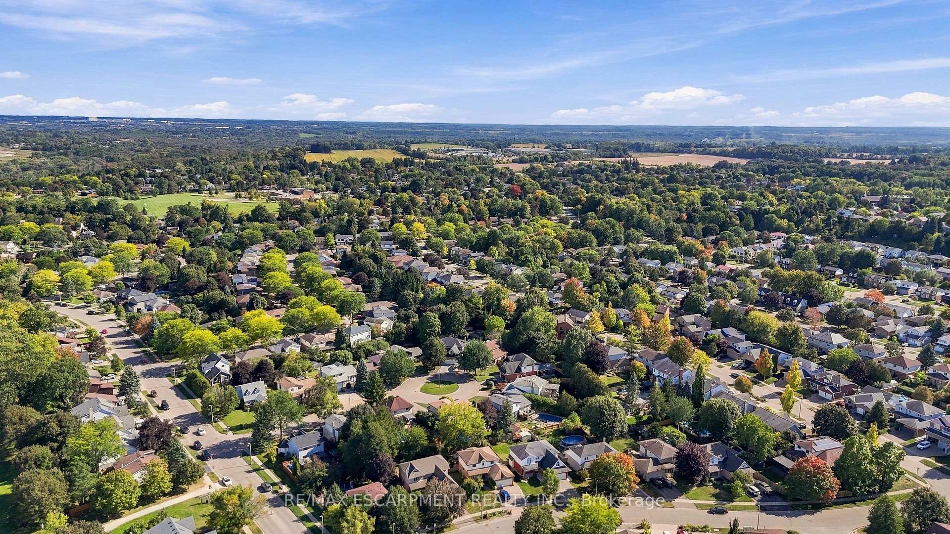 Photo 8 of 55 Darby Road, Guelph, Willow West/Sugarbush/West Acres — HOMEH