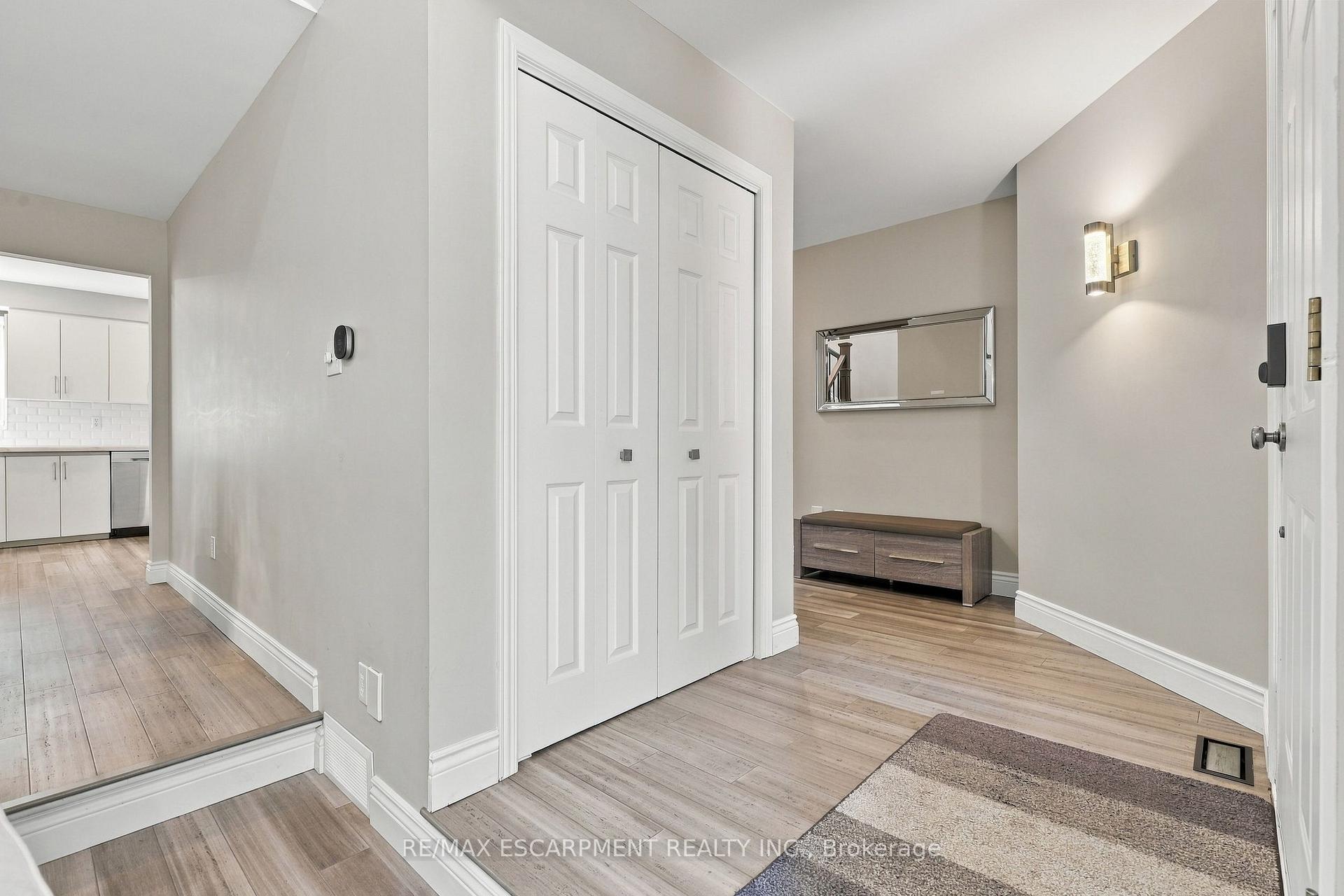 Photo 11 of 55 Darby Road, Guelph, Willow West/Sugarbush/West Acres — HOMEH