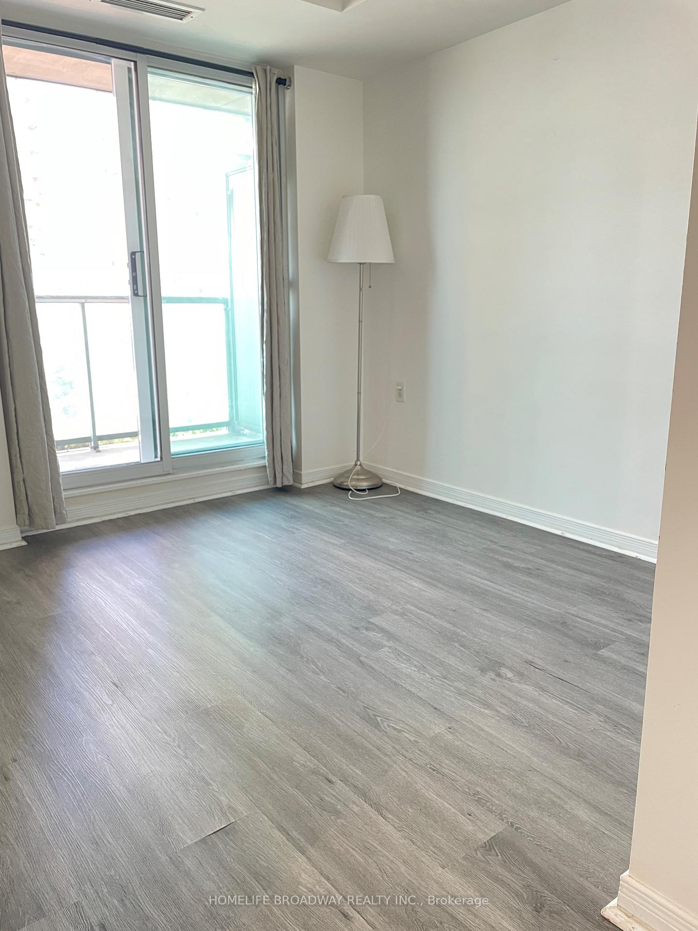 Photo 4 of Unit 708, 26 Olive Avenue, North York, Willowdale East — HOMEH