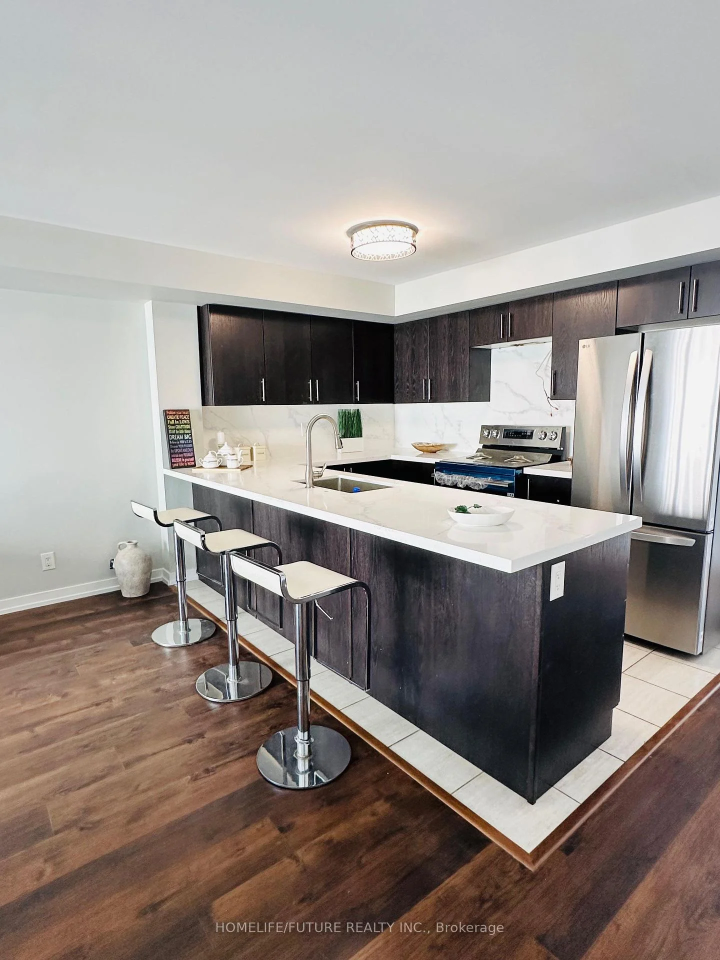Photo 3 of Unit 1108, 65 Lindcrest Manor, Markham, Cornell — HOMEH