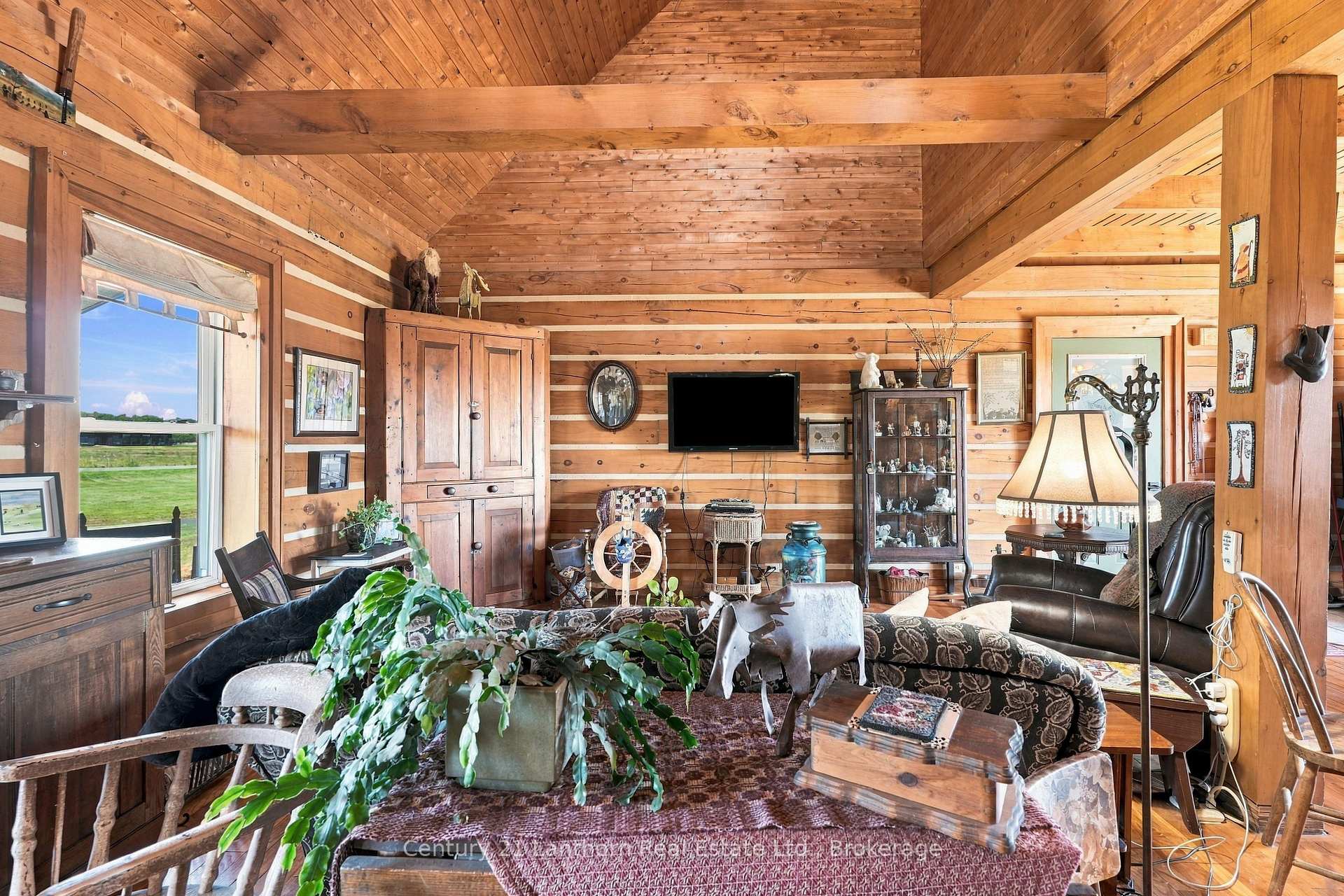 Photo 6 of 939 Kelly Road, Prince Edward County, Athol Ward — HOMEH