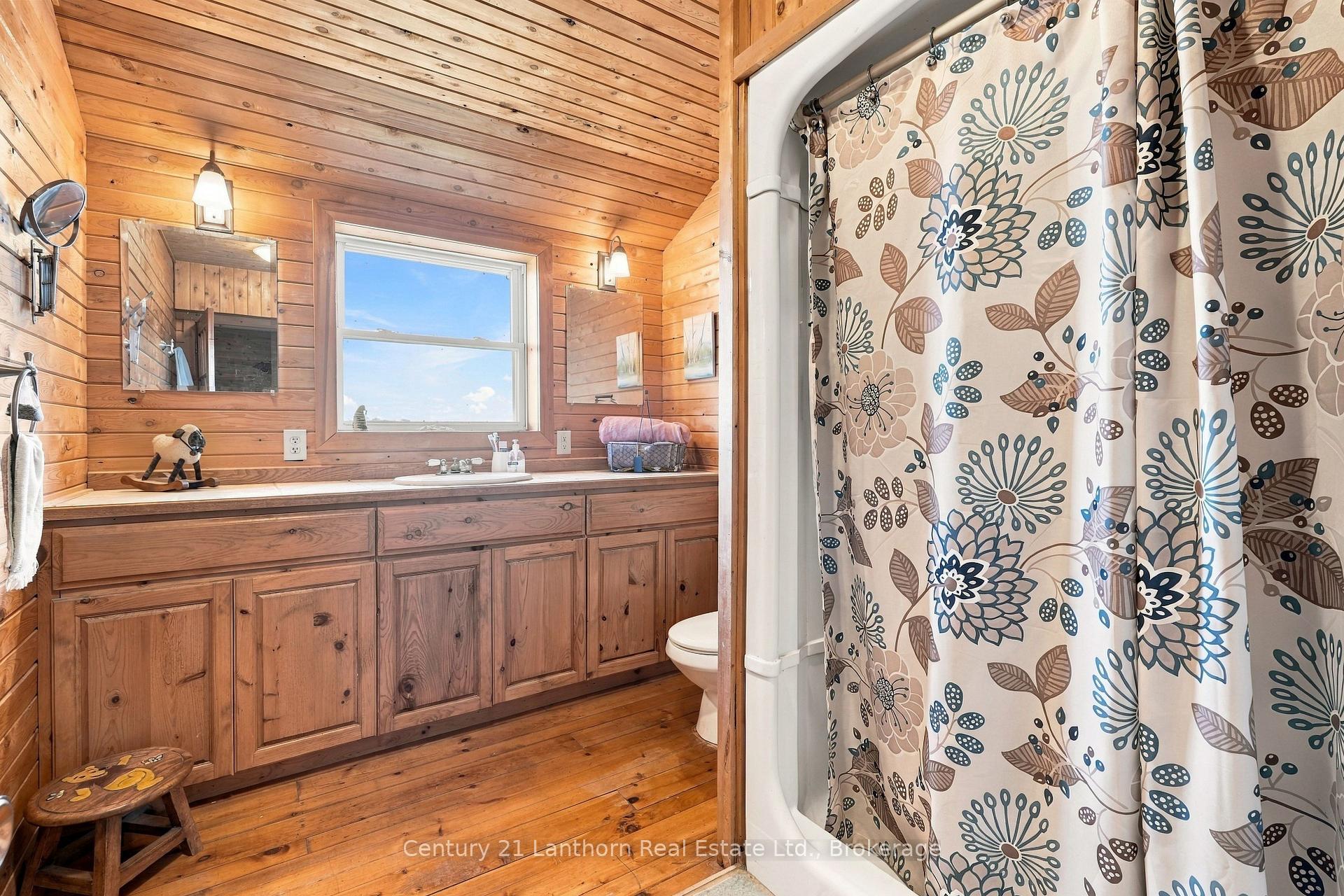 Photo 18 of 939 Kelly Road, Prince Edward County, Athol Ward — HOMEH