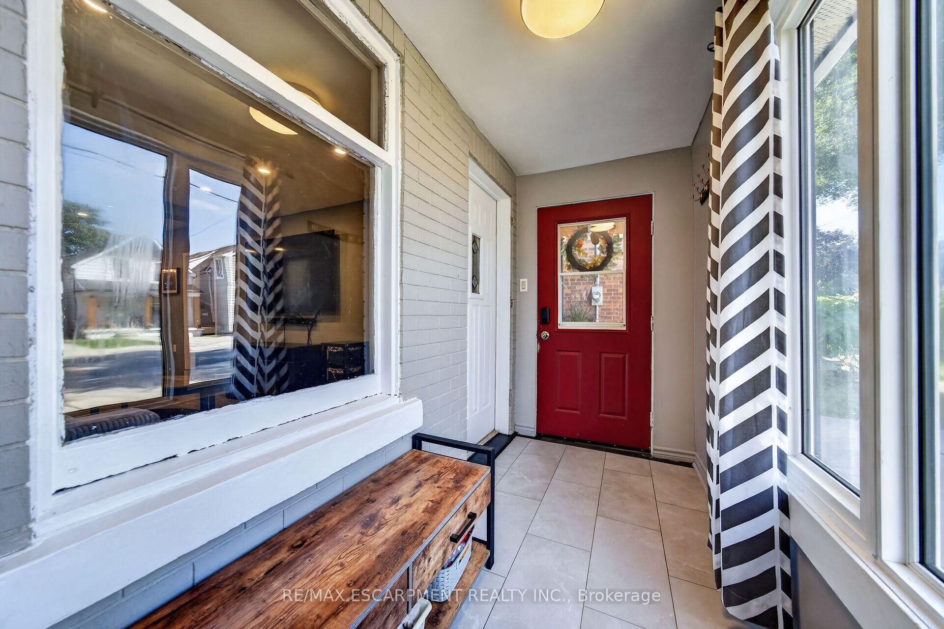 Photo 4 of 7 East 24th Street, Hamilton, Eastmount — HOMEH