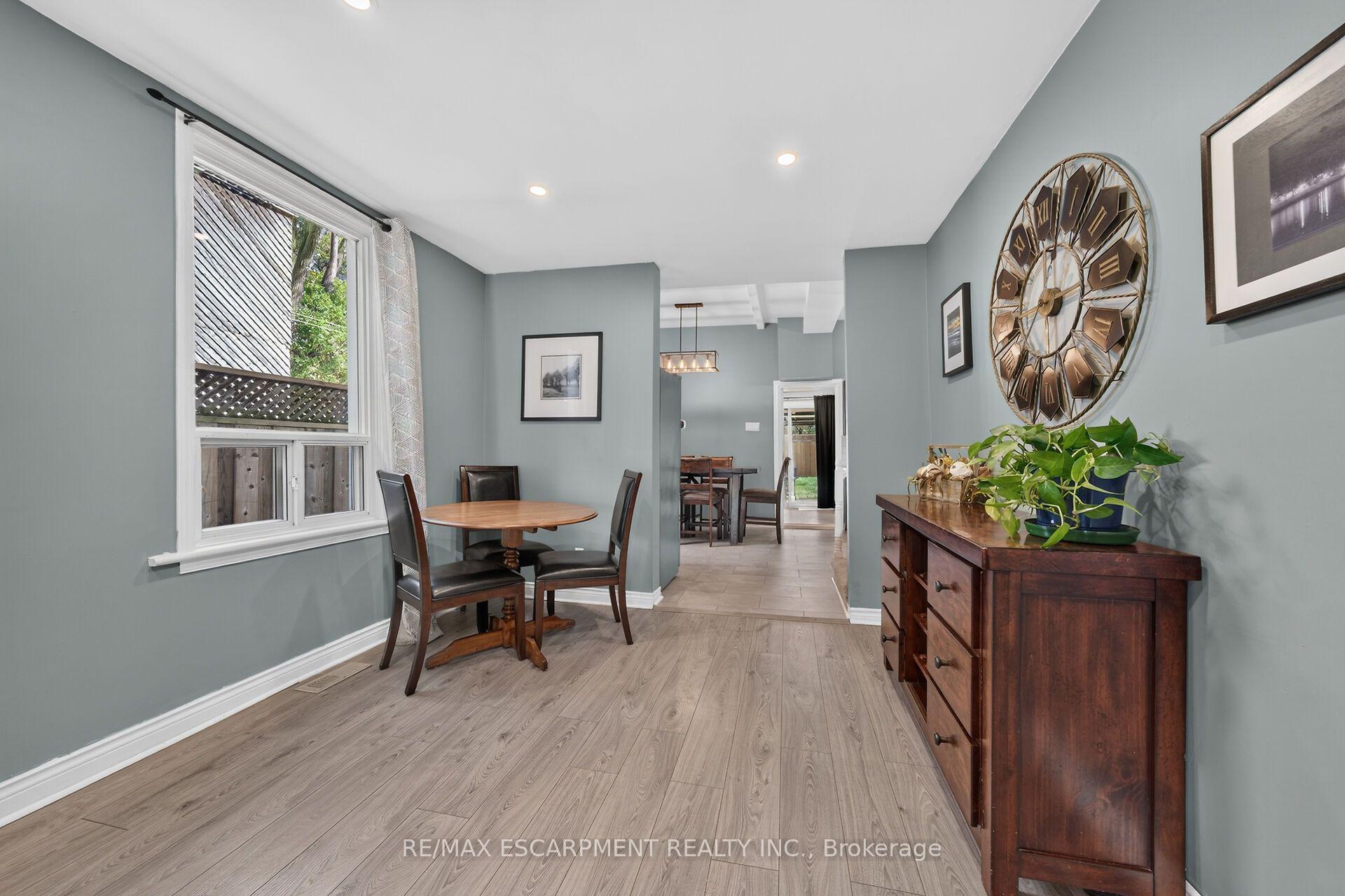 Photo 11 of 7 East 24th Street, Hamilton, Eastmount — HOMEH