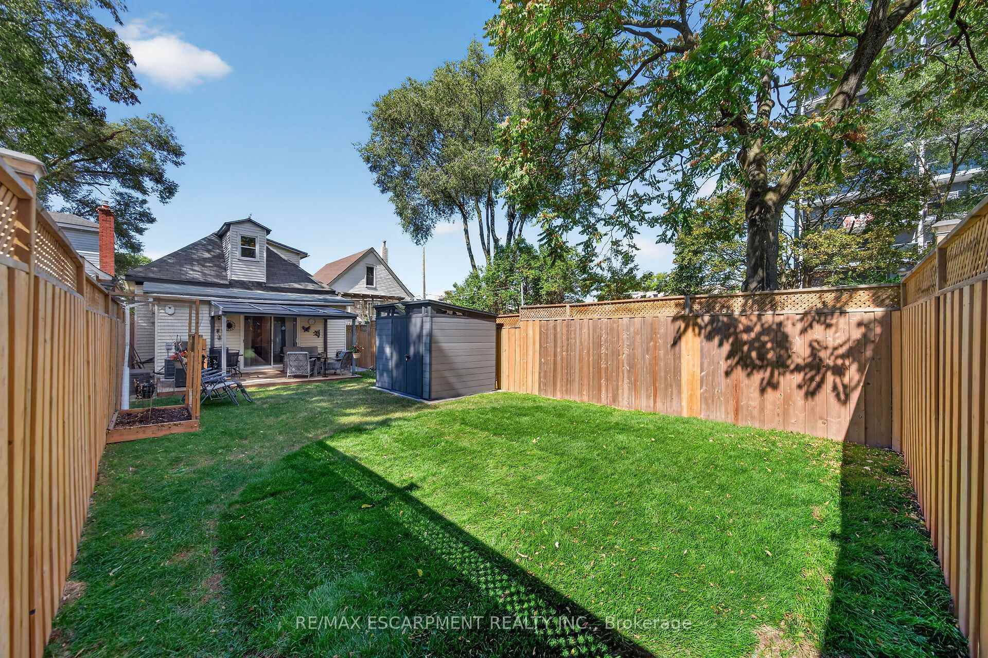 Photo 34 of 7 East 24th Street, Hamilton, Eastmount — HOMEH