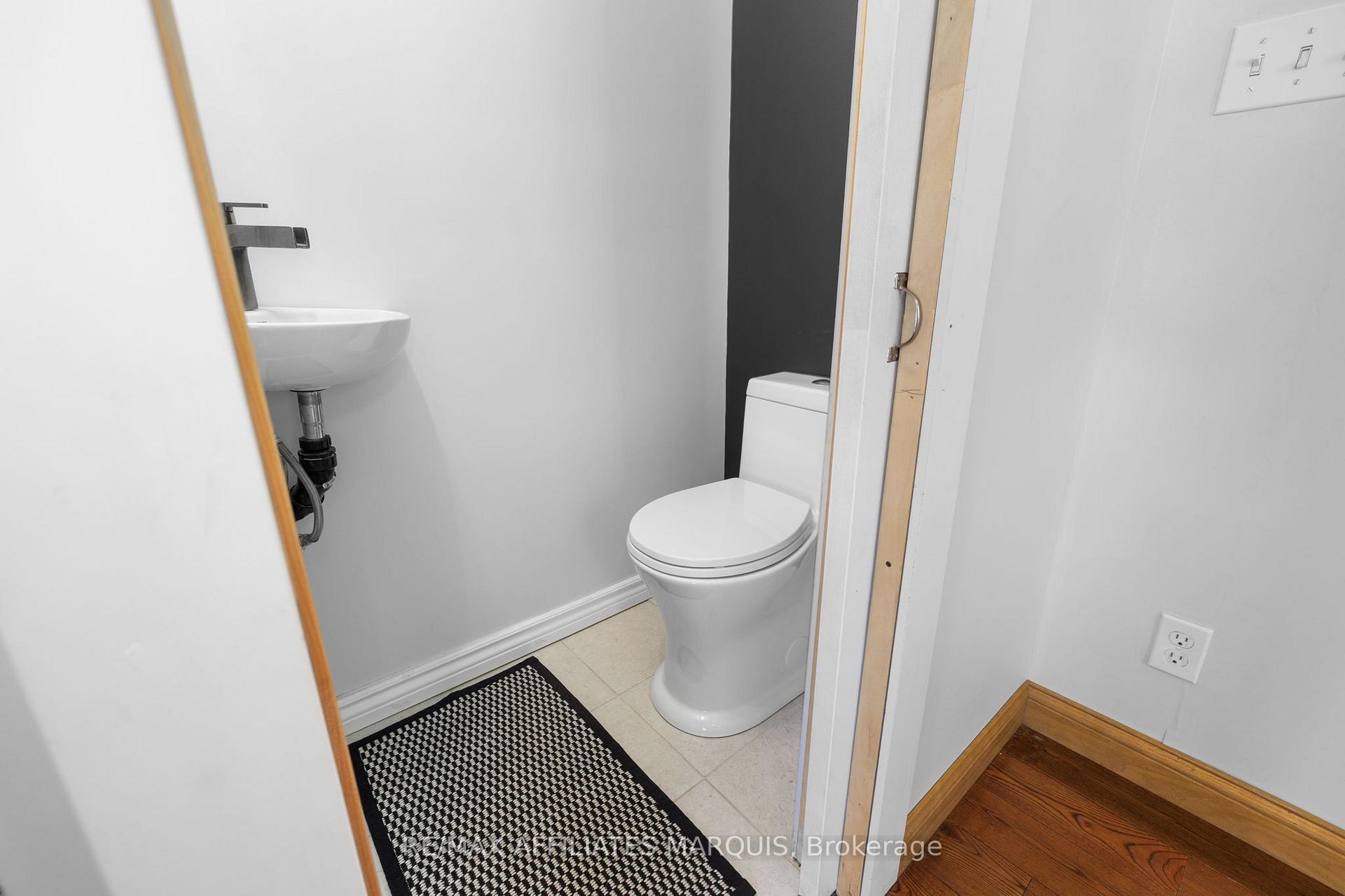 Photo 19 of 120 Queen Street, Smiths Falls, Smiths Falls — HOMEH
