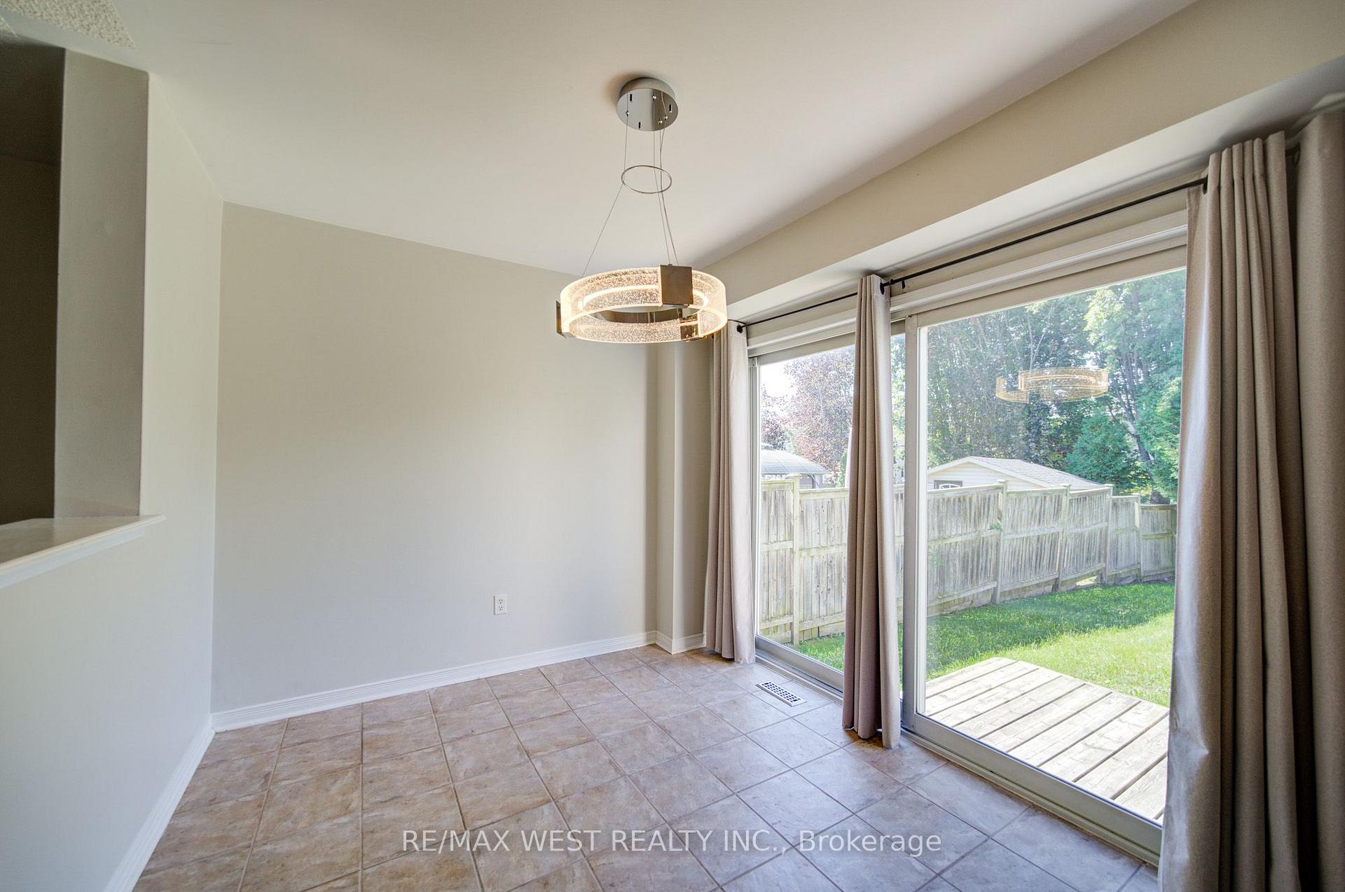 Photo 20 of 143 Allworth Crescent, Clarington, Bowmanville — HOMEH