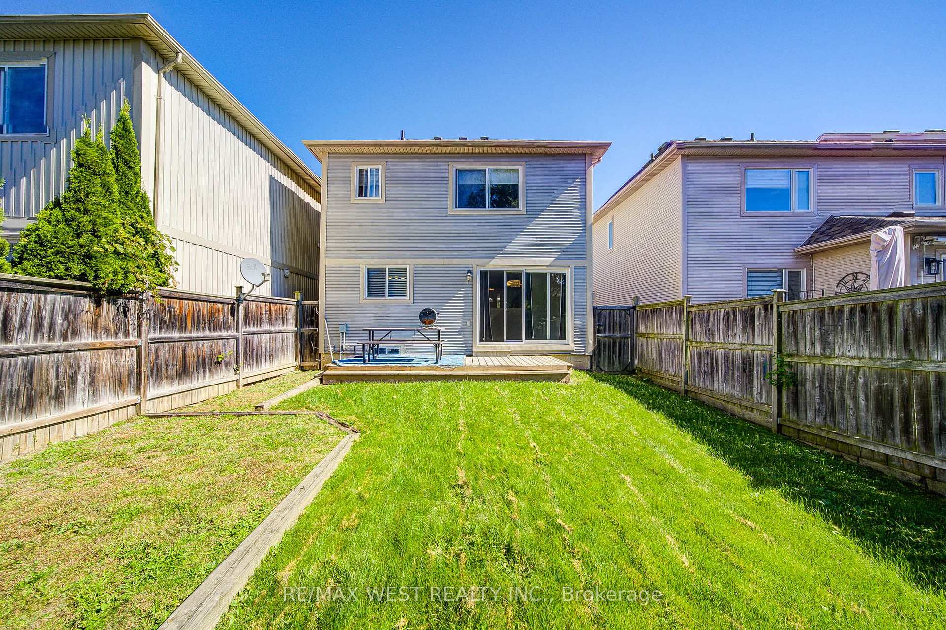 Photo 46 of 143 Allworth Crescent, Clarington, Bowmanville — HOMEH