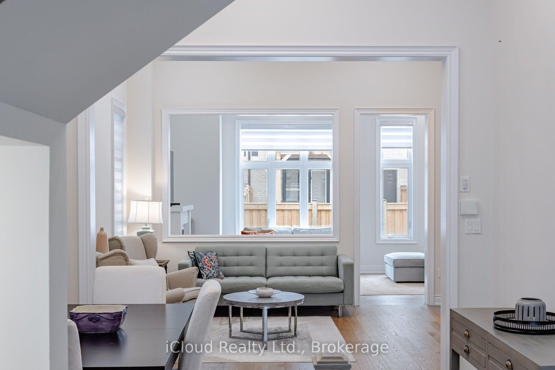 Photo 7 of 1400 Yellow Rose Circle, Oakville, Glen Abbey — HOMEH