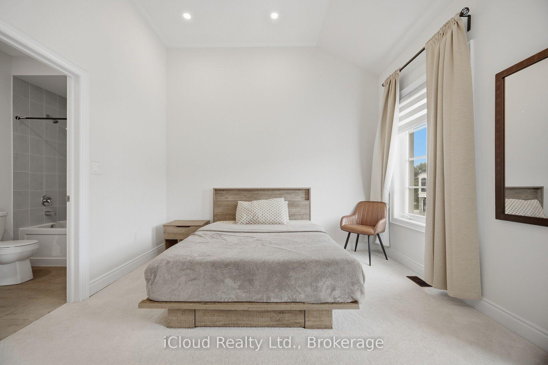 Photo 31 of 1400 Yellow Rose Circle, Oakville, Glen Abbey — HOMEH