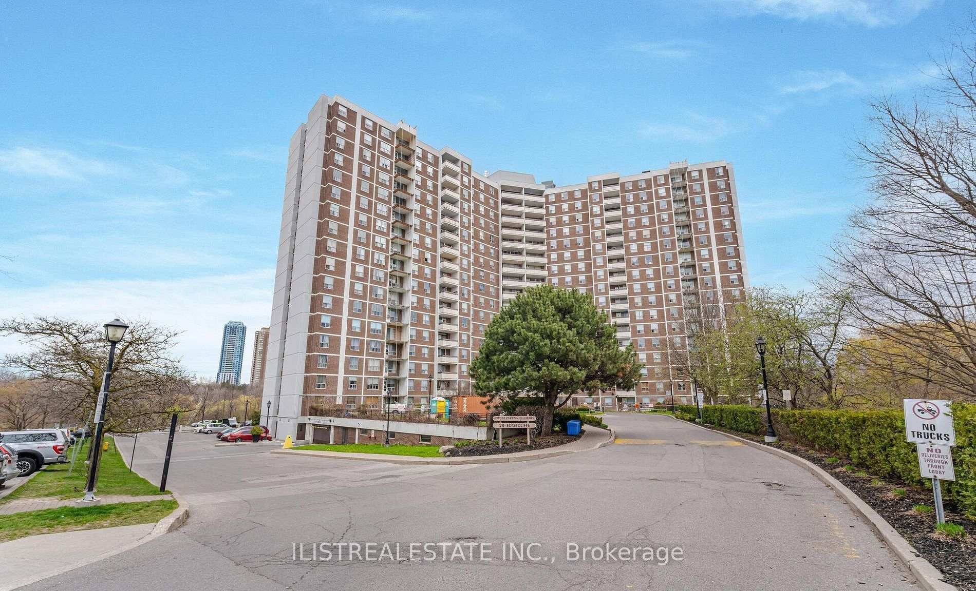 Photo 1 of Unit 1808, 20 Edgecliffe Golfway, Toronto, Flemingdon Park — HOMEH