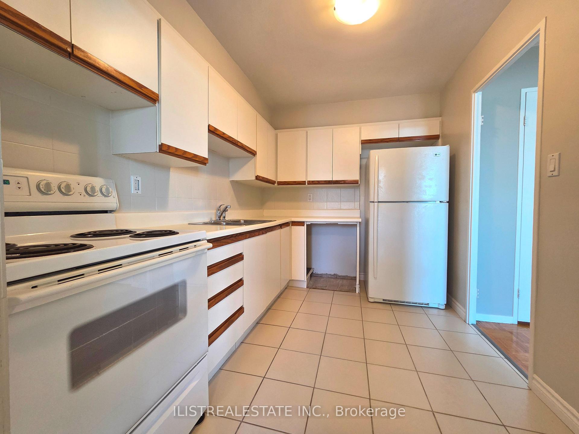 Photo 13 of Unit 1808, 20 Edgecliffe Golfway, Toronto, Flemingdon Park — HOMEH