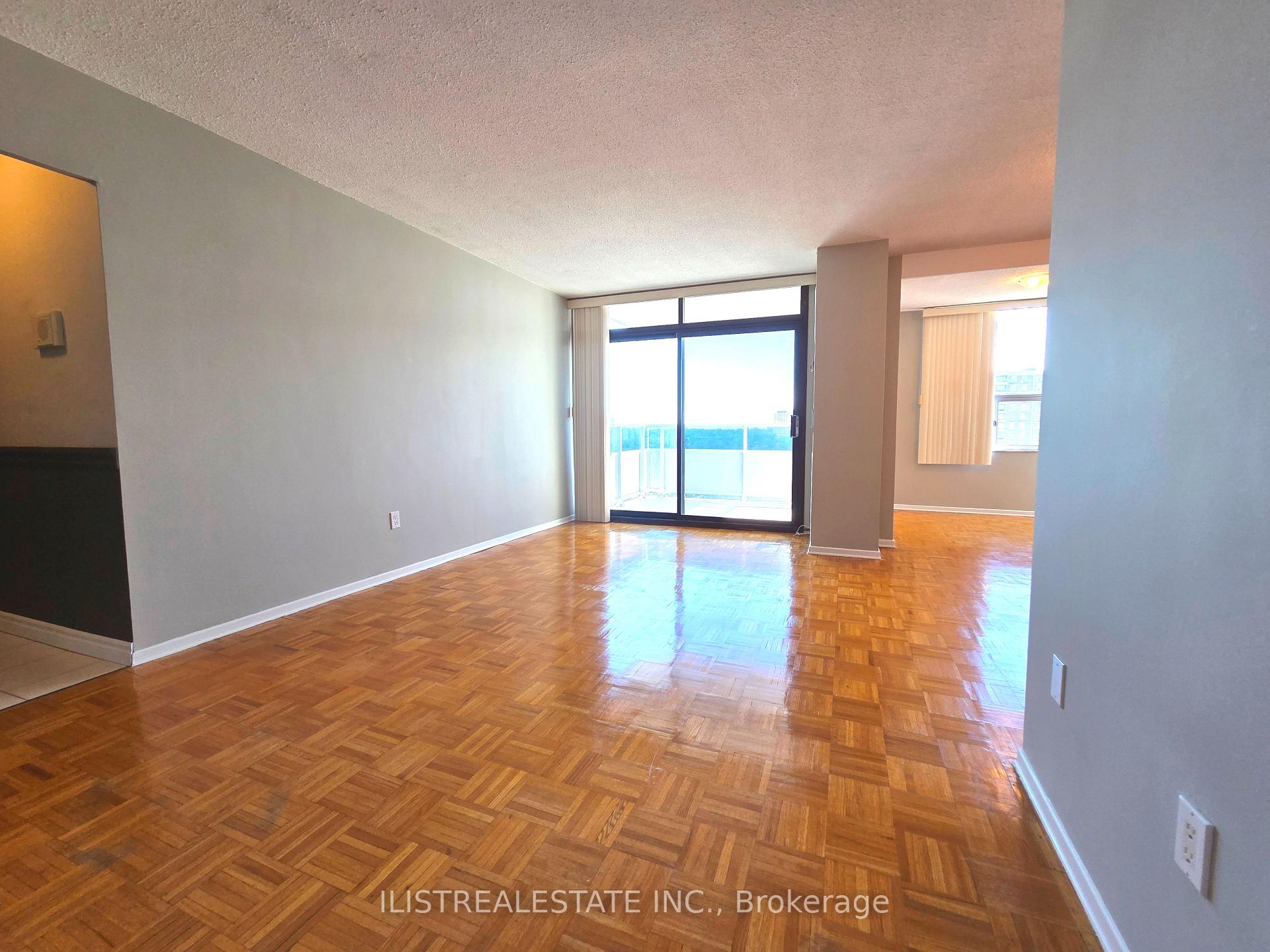 Photo 15 of Unit 1808, 20 Edgecliffe Golfway, Toronto, Flemingdon Park — HOMEH