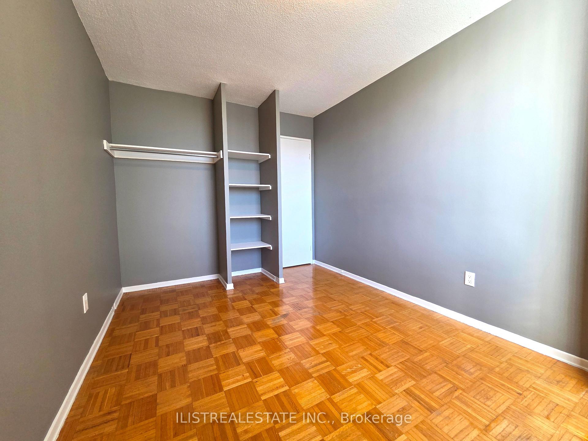 Photo 22 of Unit 1808, 20 Edgecliffe Golfway, Toronto, Flemingdon Park — HOMEH