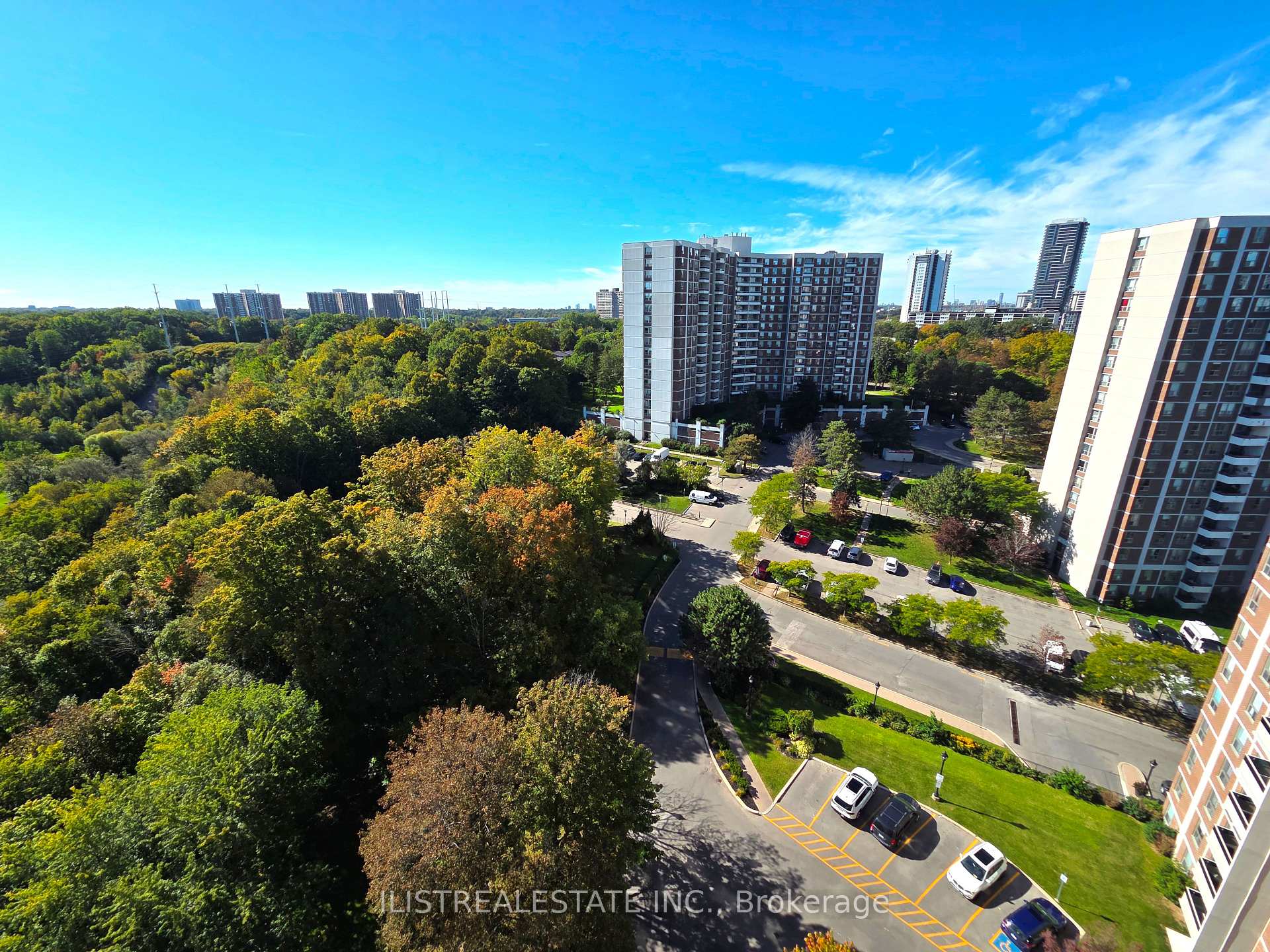 Photo 32 of Unit 1808, 20 Edgecliffe Golfway, Toronto, Flemingdon Park — HOMEH